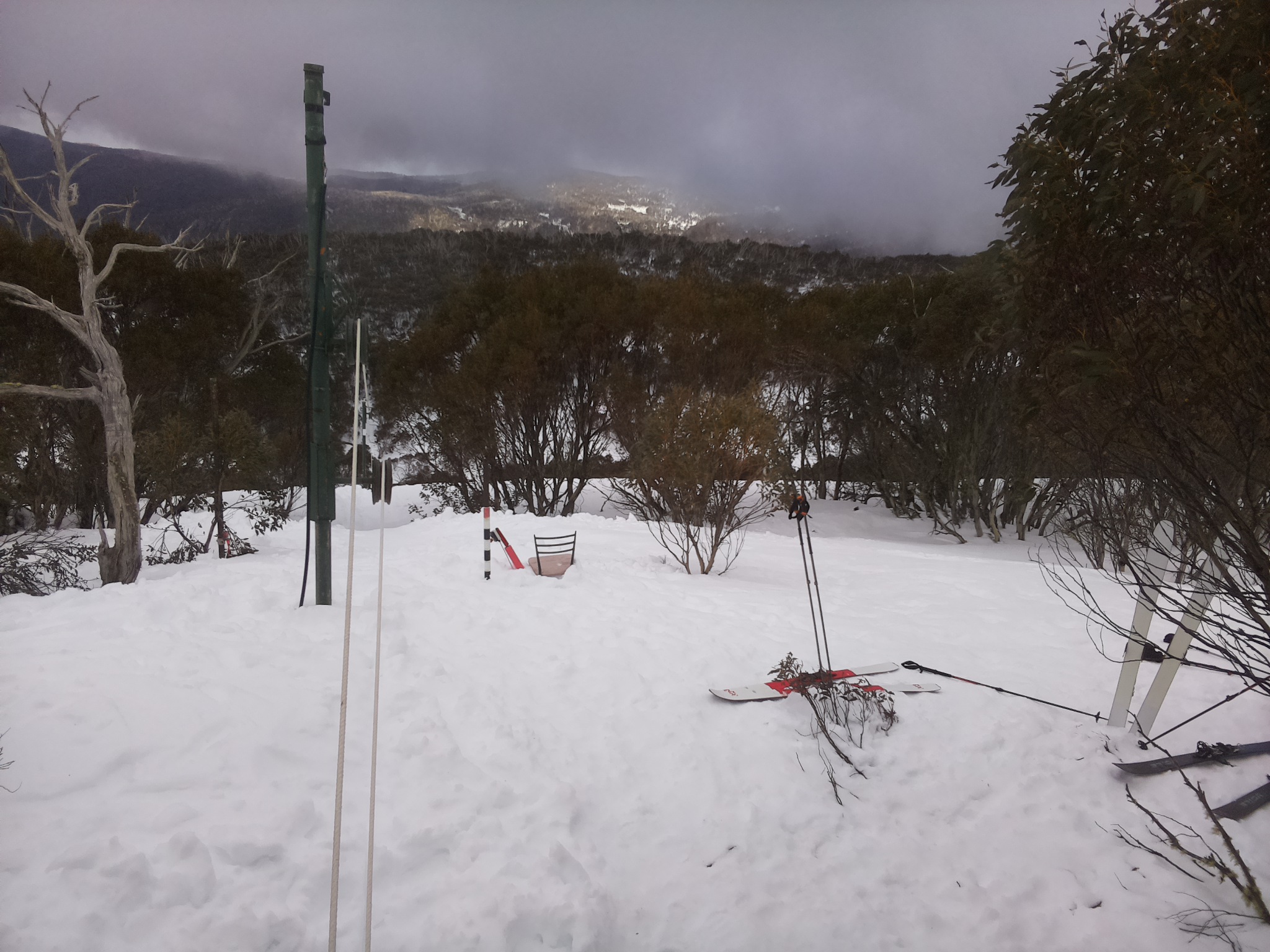 Bogong Web Cam 1:20pm Wednesday 3rd of September 2025