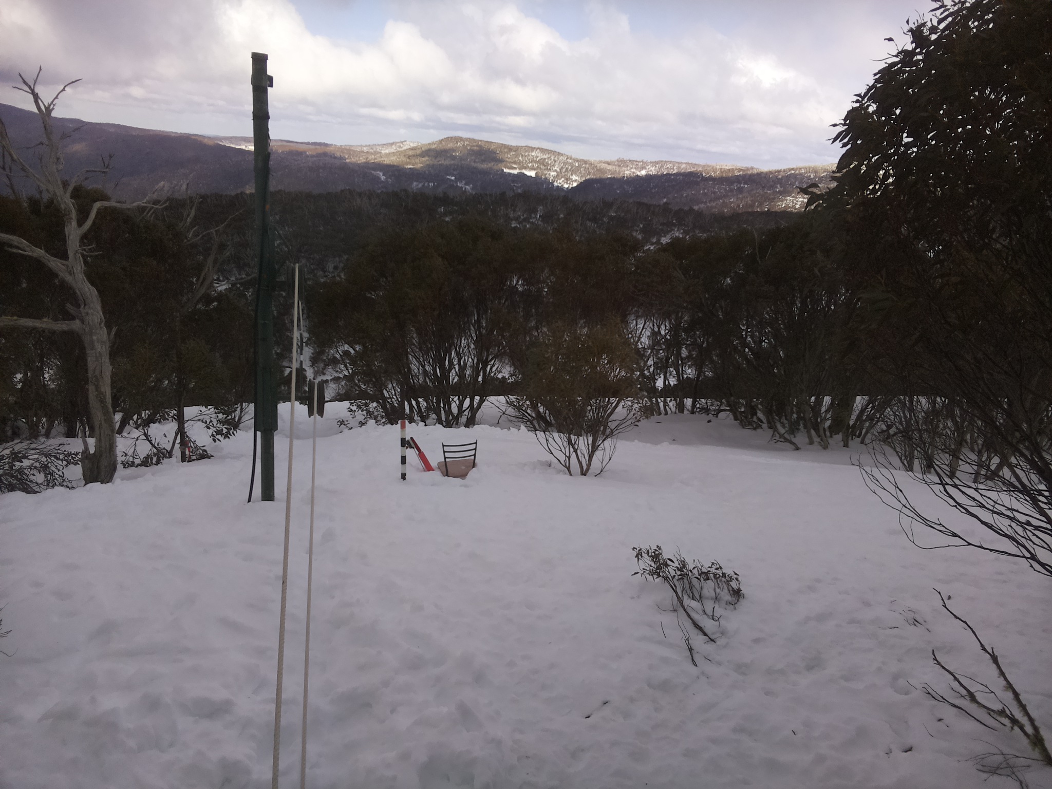 Bogong Web Cam 1:40pm Wednesday 3rd of September 2025