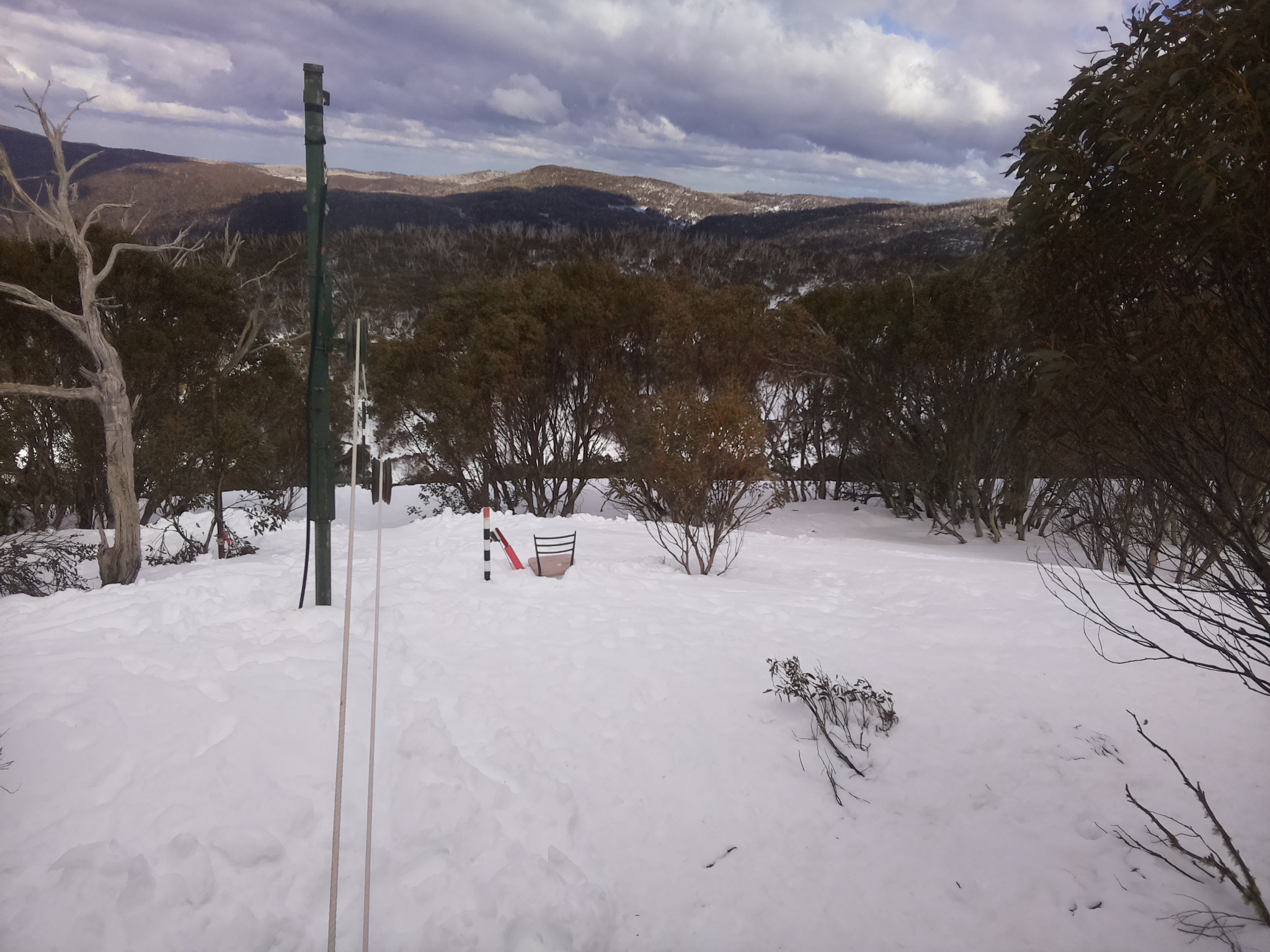 Bogong Web Cam 3:10pm Wednesday 3rd of September 2025