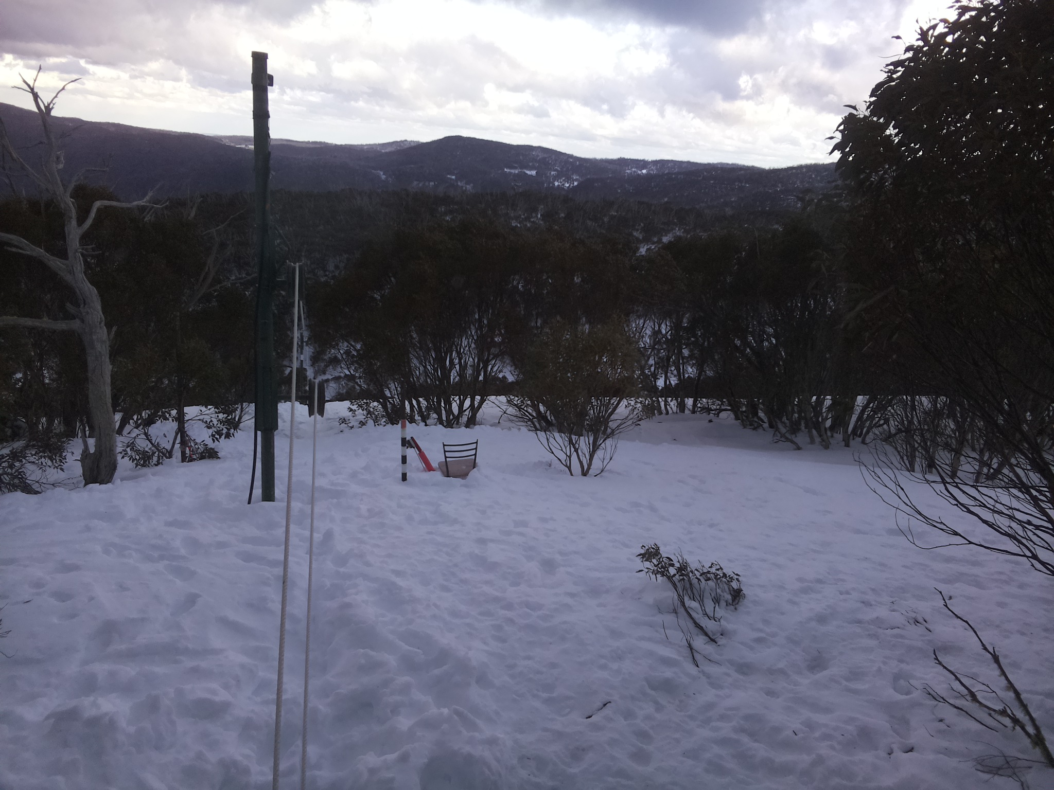Bogong Web Cam 4:40pm Wednesday 3rd of September 2025