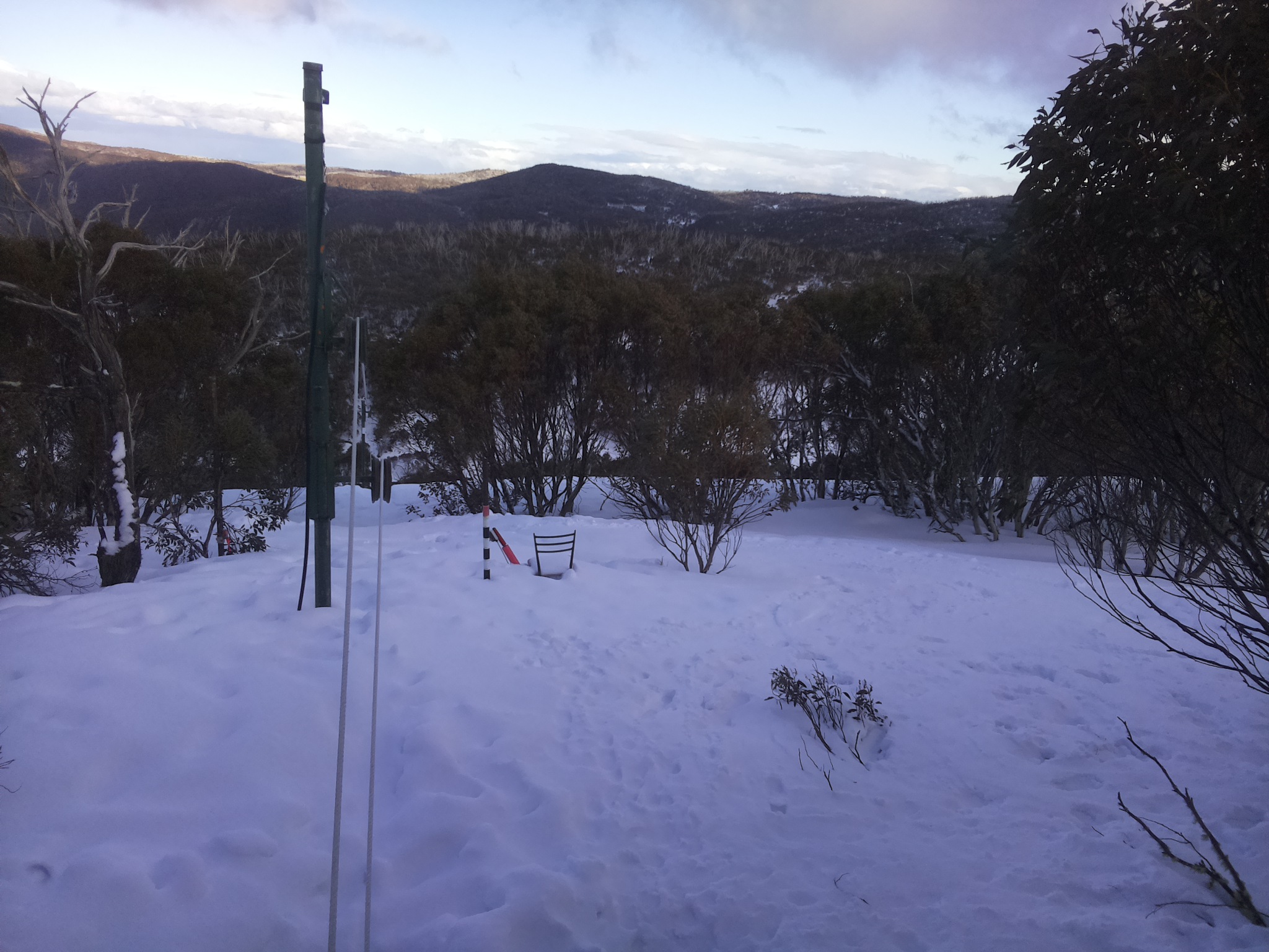 Bogong Web Cam 4:20pm Thursday 4th of September 2025