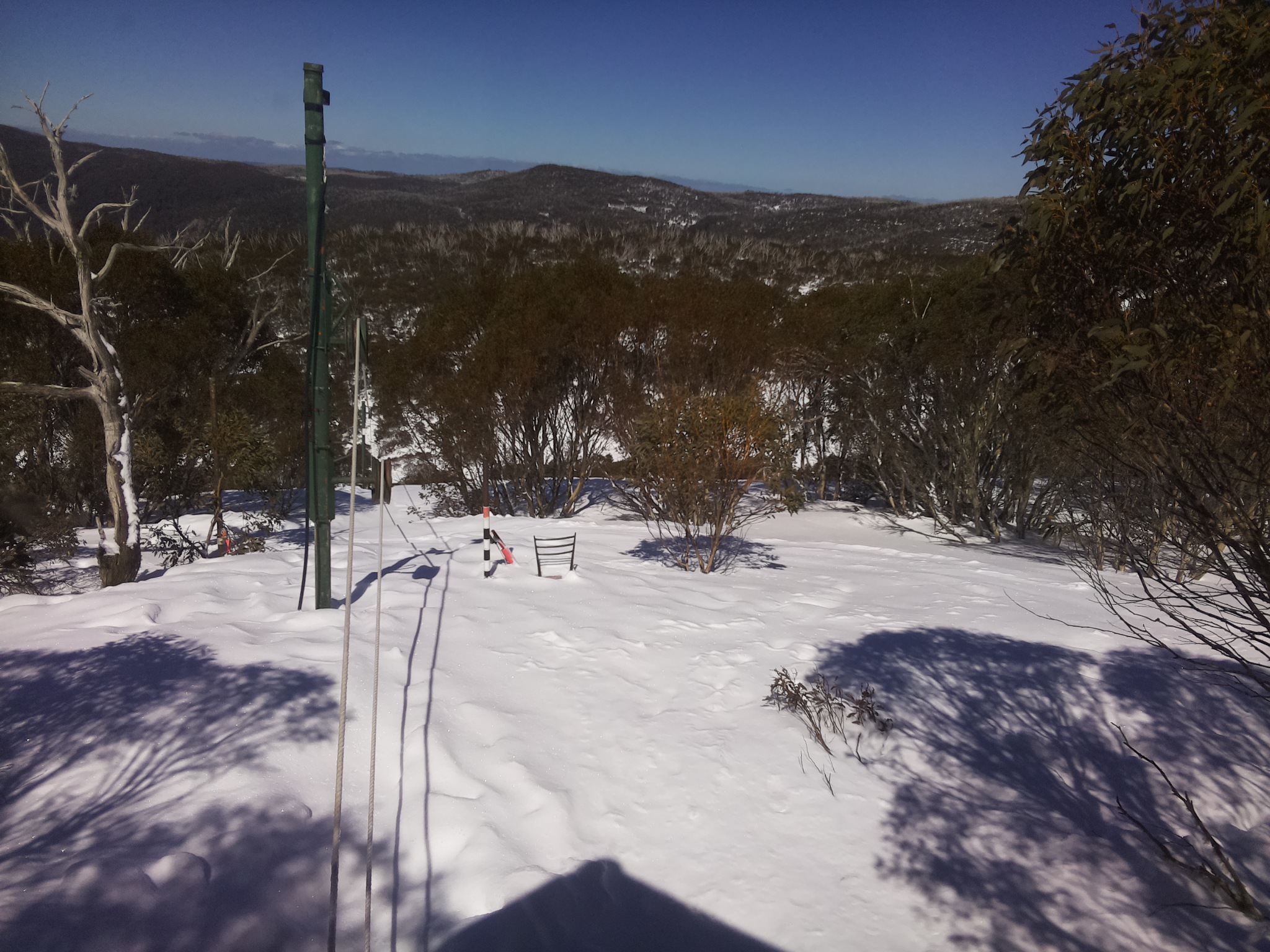 Bogong Web Cam 12:50pm Friday 5th of September 2025