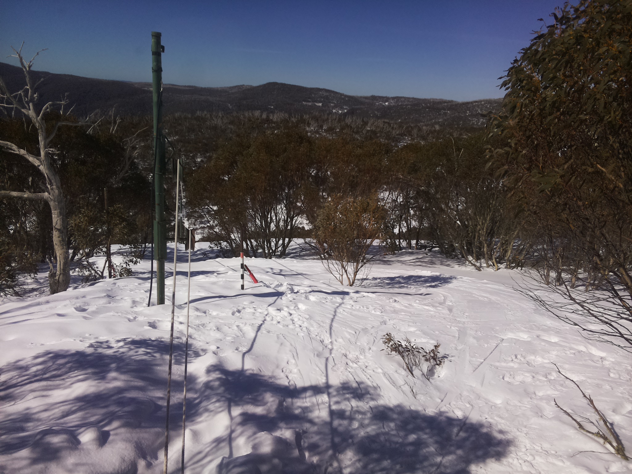 Bogong Web Cam 10:10am Saturday 6th of September 2025