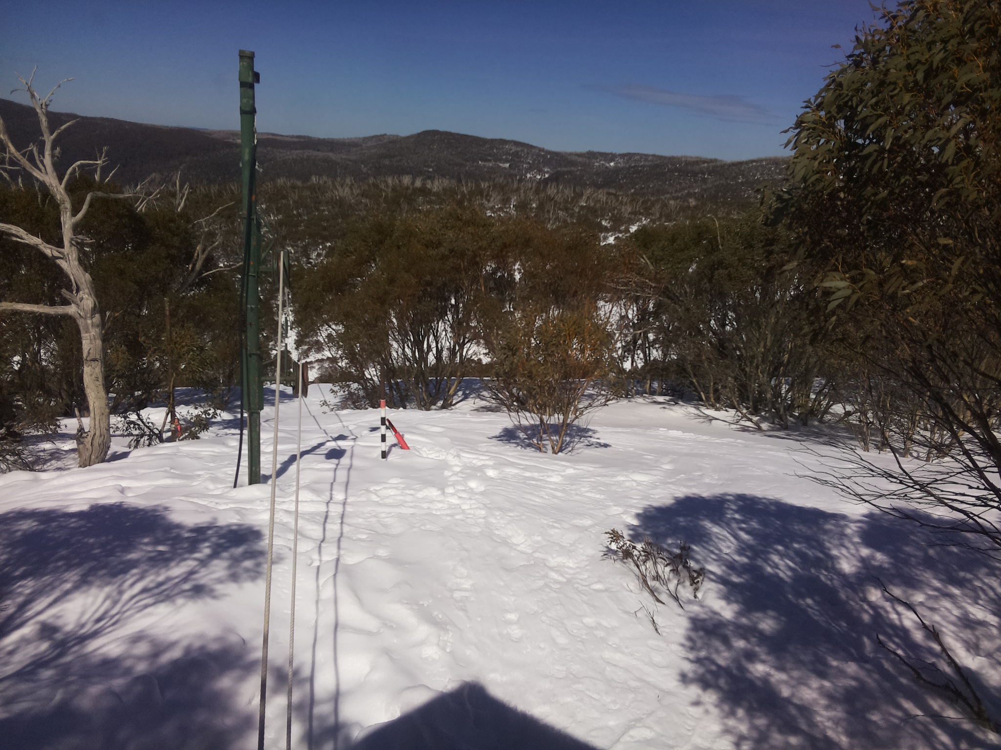 Bogong Web Cam 12:50pm Saturday 6th of September 2025