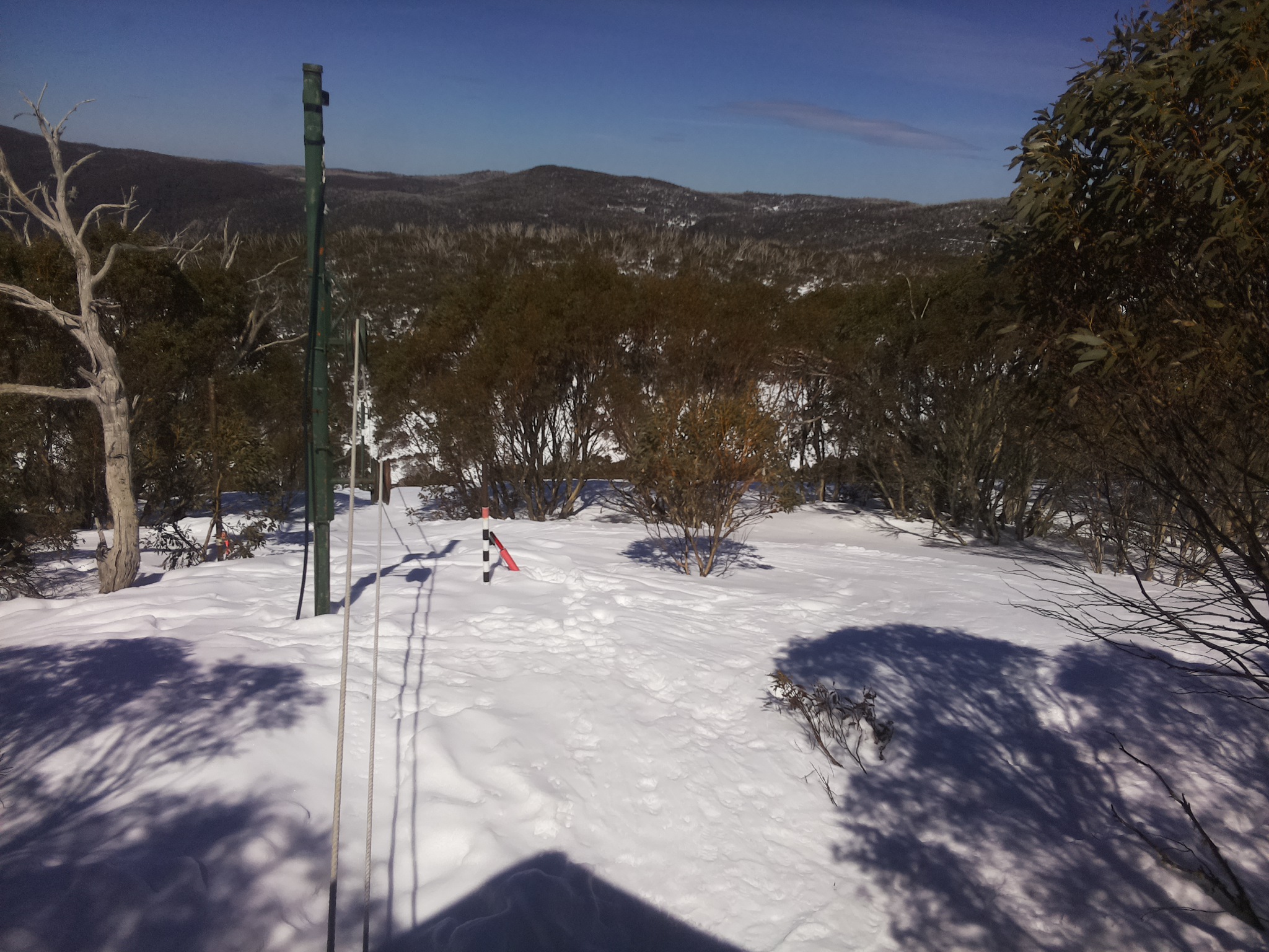 Bogong Web Cam 1:00pm Saturday 6th of September 2025