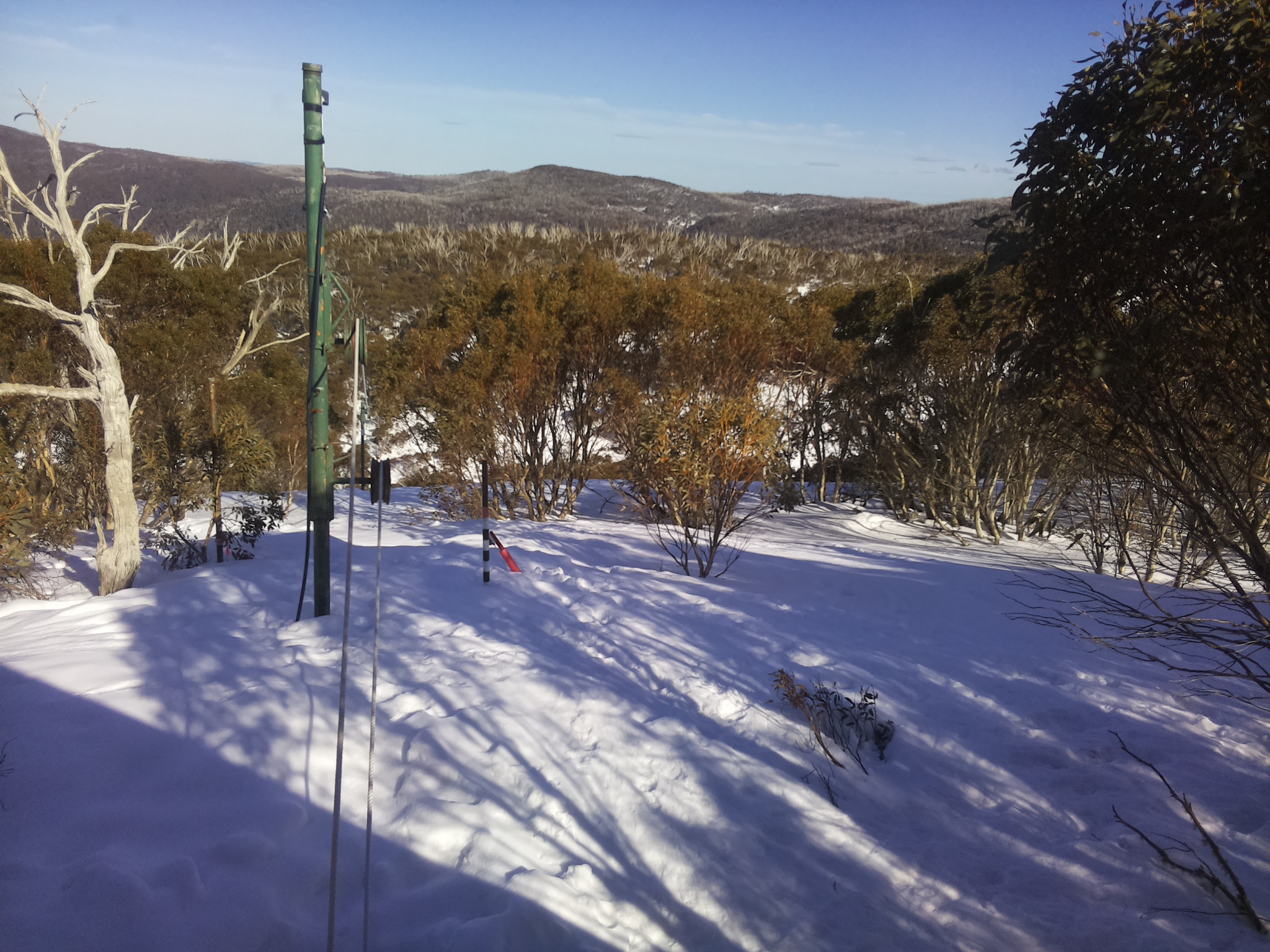 Bogong Web Cam 3:30pm Saturday 6th of September 2025