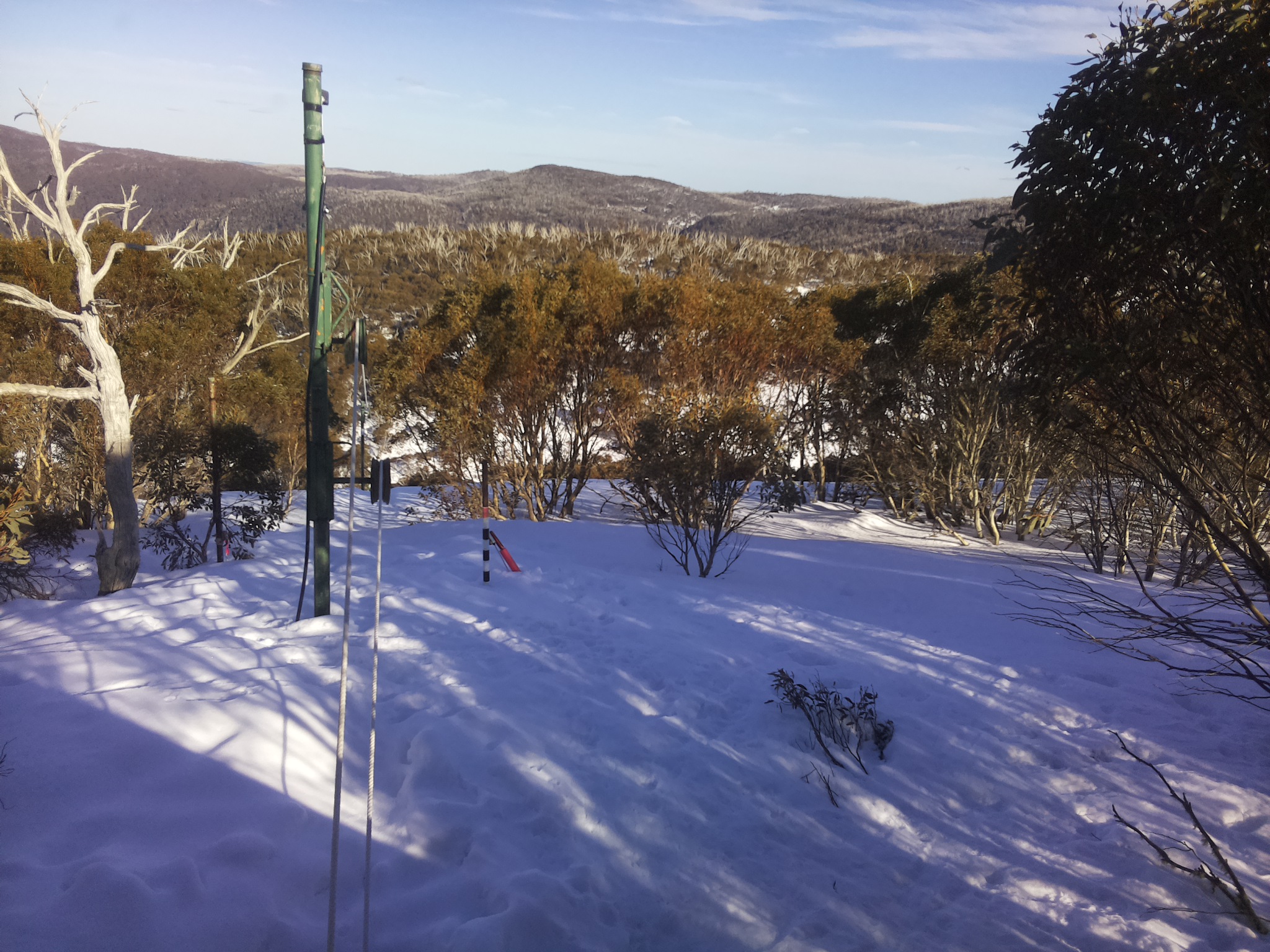 Bogong Web Cam 4:00pm Saturday 6th of September 2025