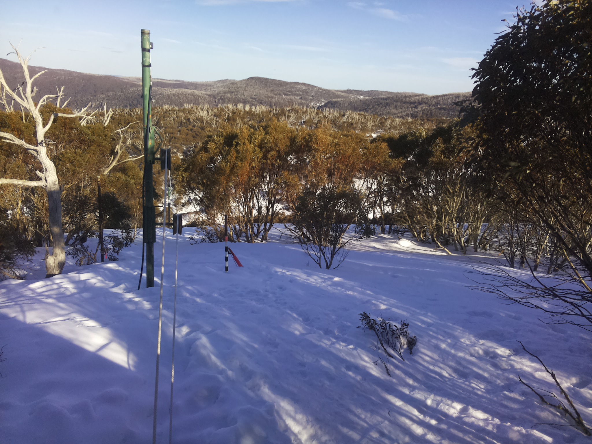 Bogong Web Cam 4:10pm Saturday 6th of September 2025