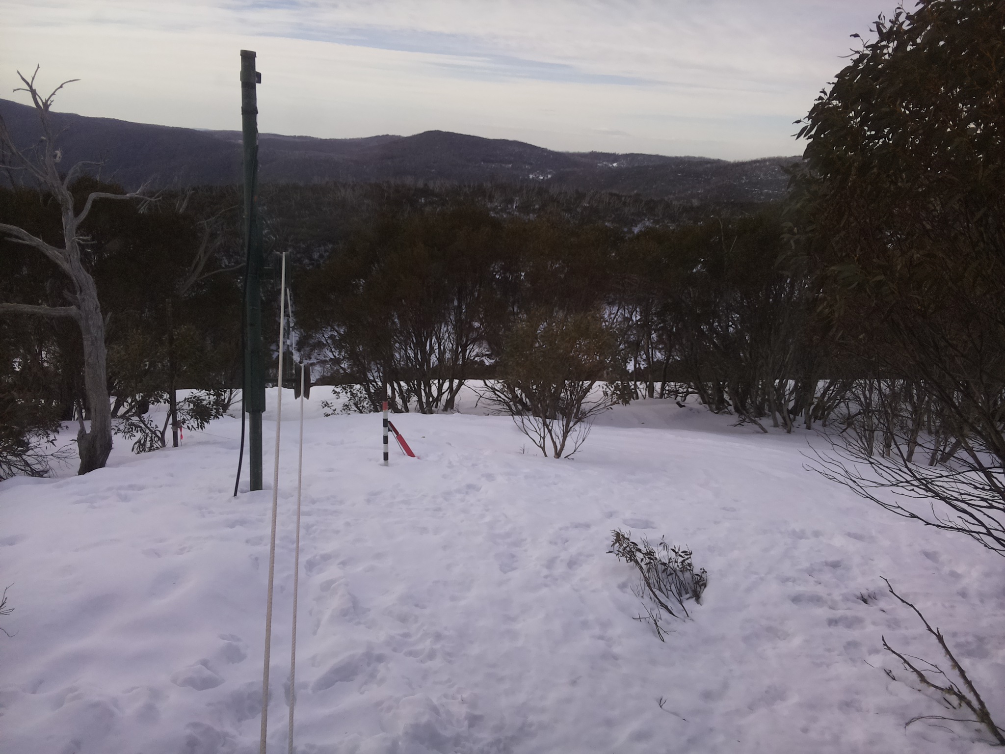 Bogong Web Cam 8:10am Sunday 7th of September 2025