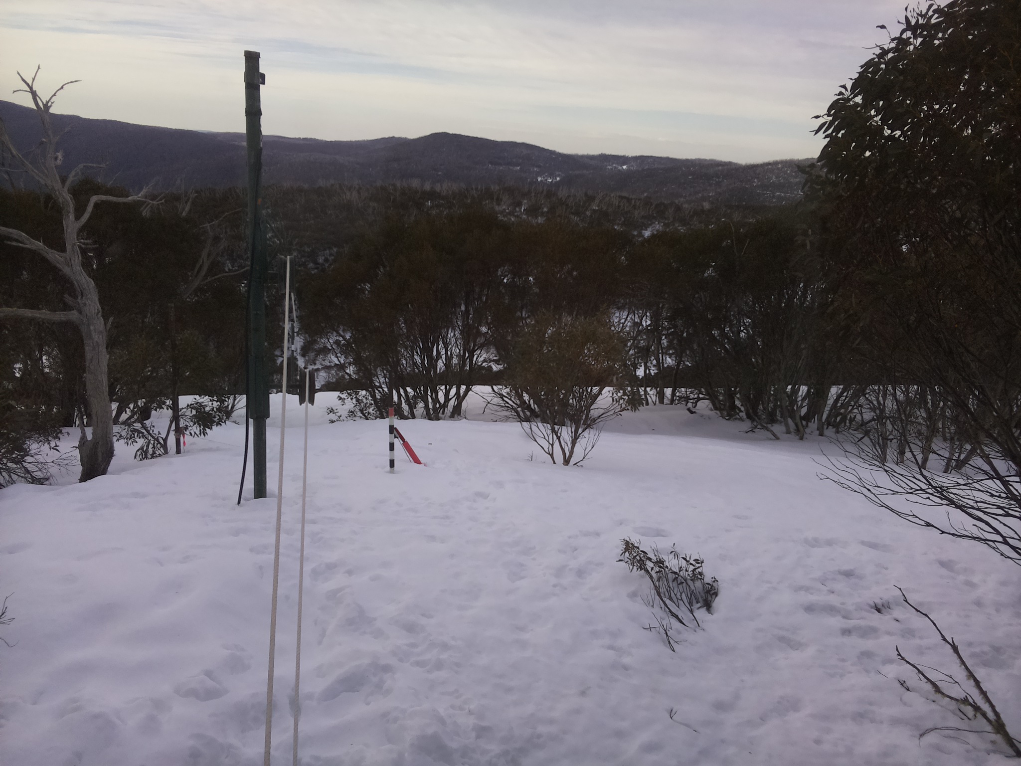 Bogong Web Cam 8:20am Sunday 7th of September 2025