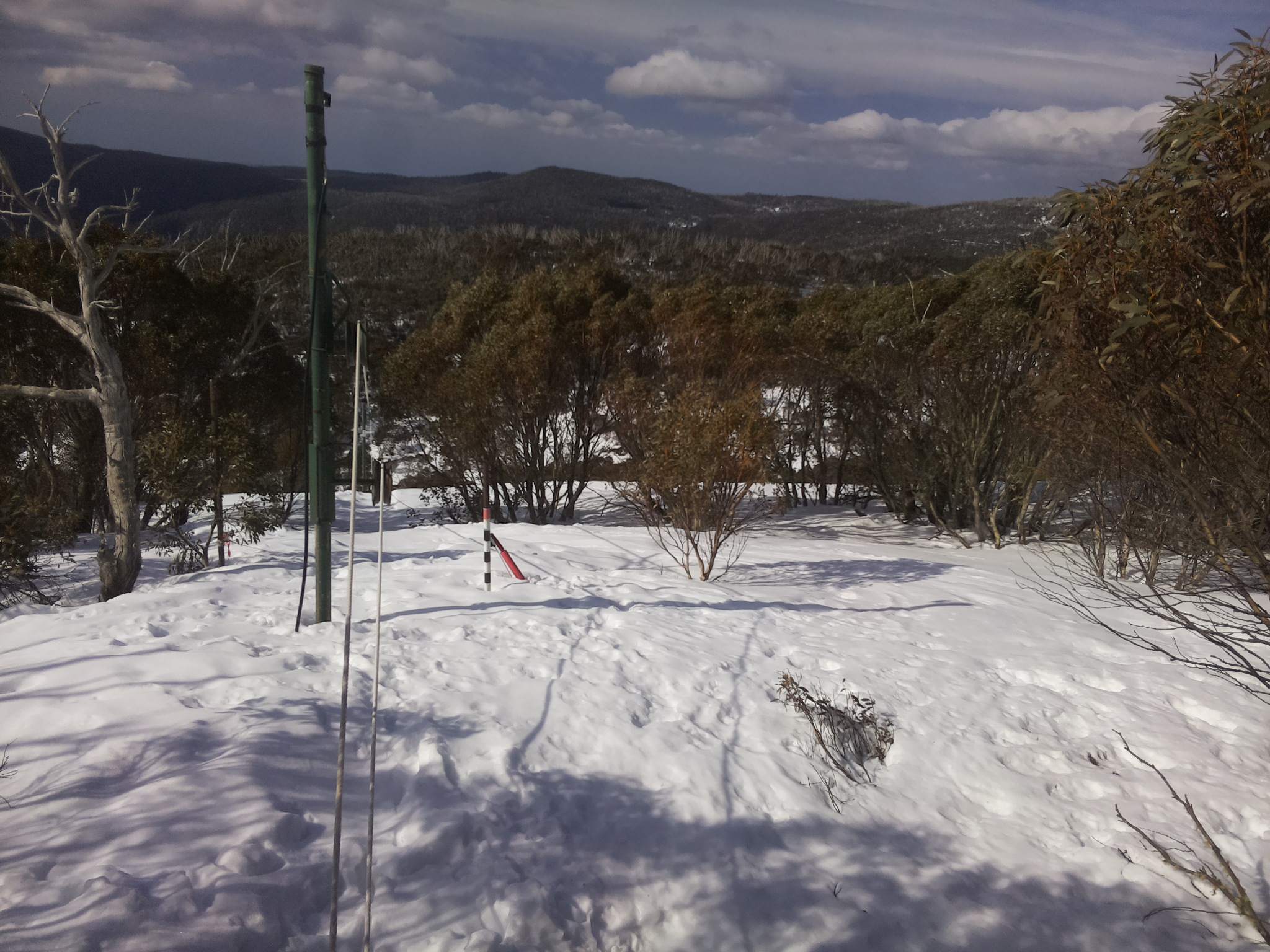 Bogong Web Cam 9:40am Sunday 7th of September 2025