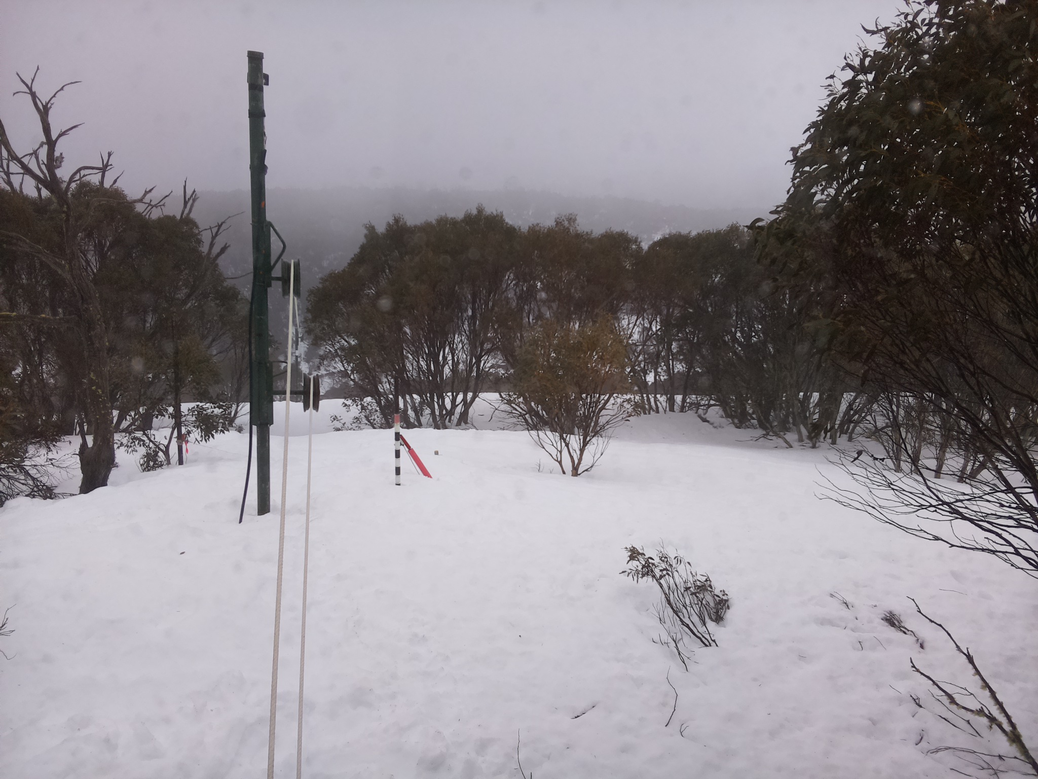Bogong Web Cam 3:00pm Sunday 7th of September 2025