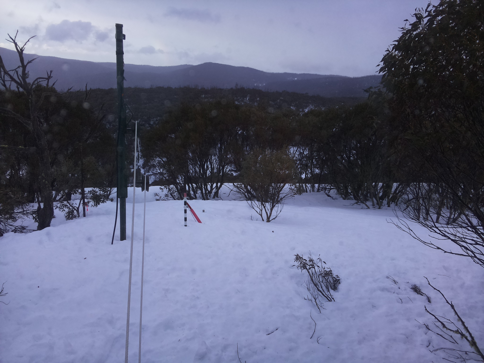 Bogong Web Cam 4:30pm Sunday 7th of September 2025
