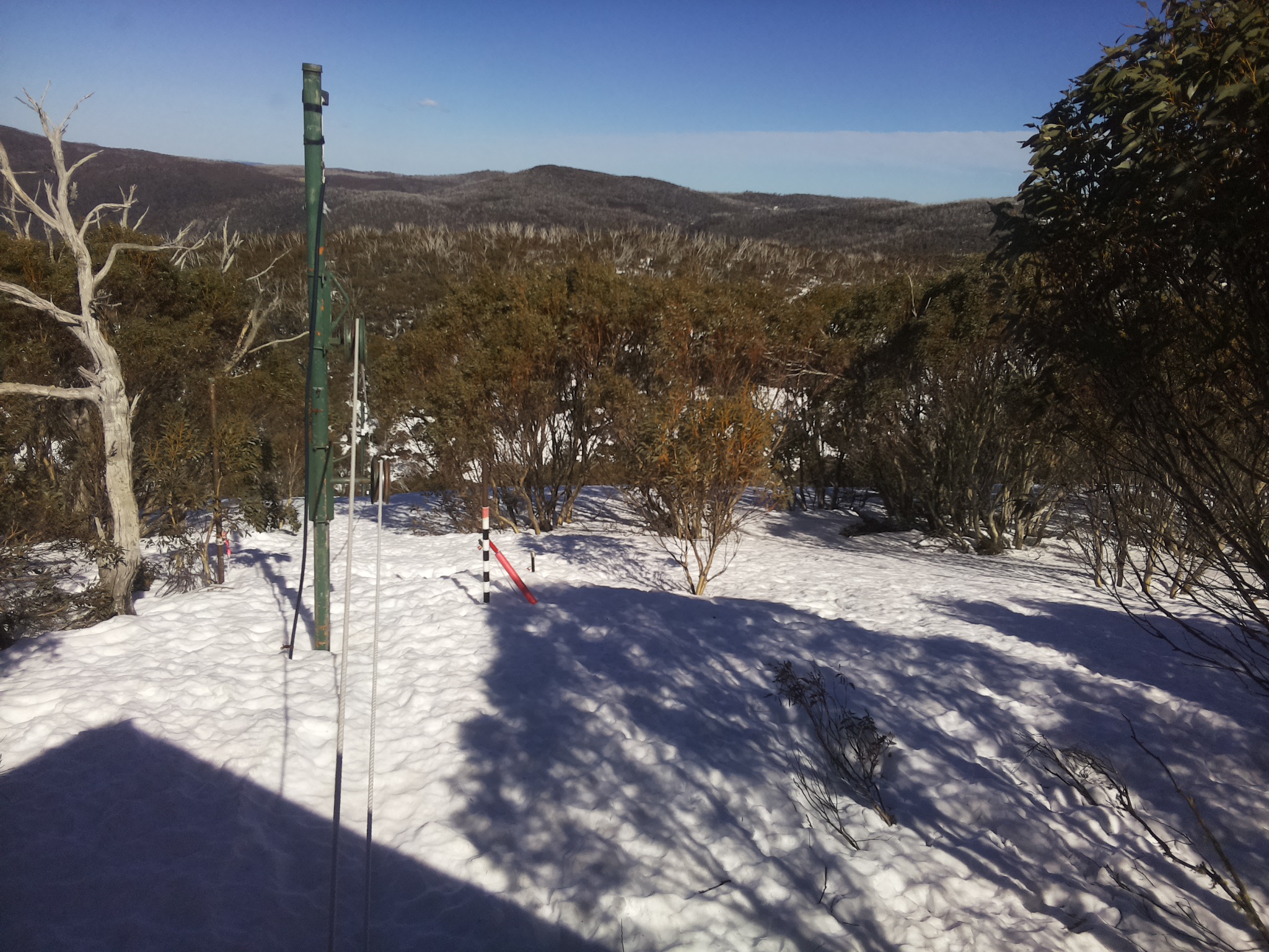 Bogong Web Cam 2:30pm Monday 8th of September 2025
