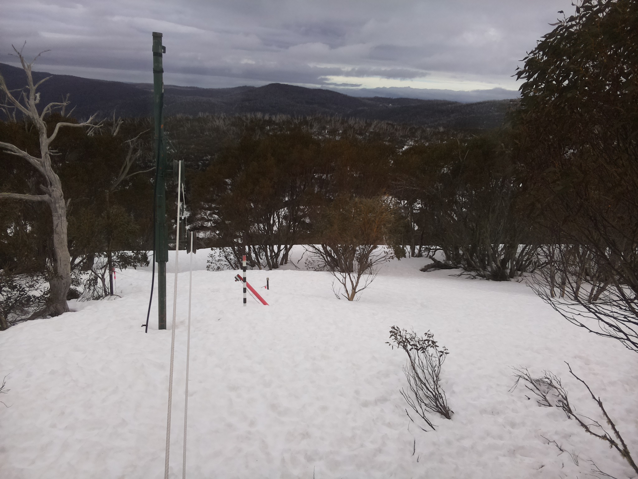 Bogong Web Cam 2:00pm Wednesday 10th of September 2025