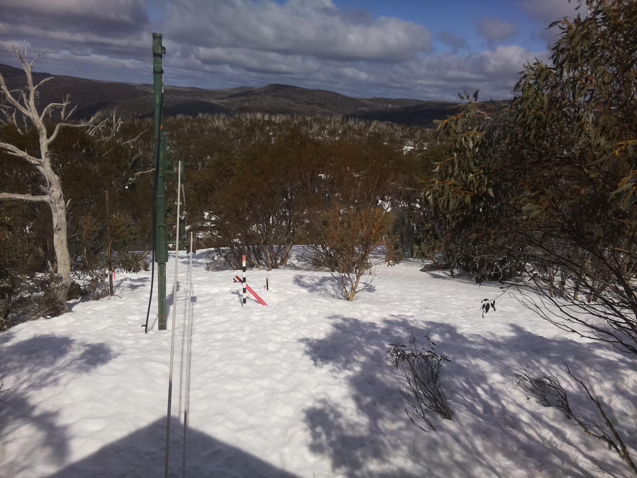 Bogong Web Cam 1:40pm Thursday 11th of September 2025