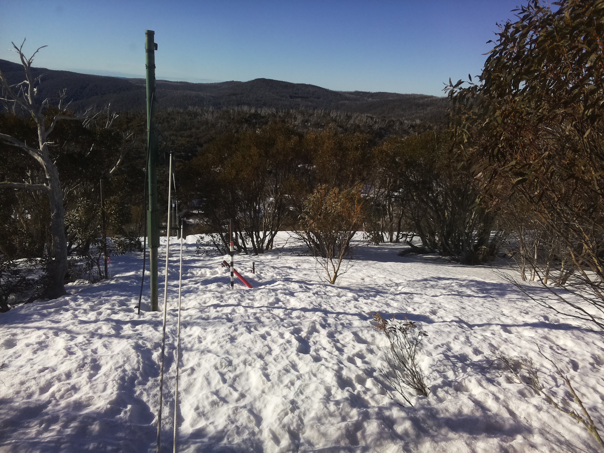 Bogong Web Cam 8:00am Friday 12th of September 2025