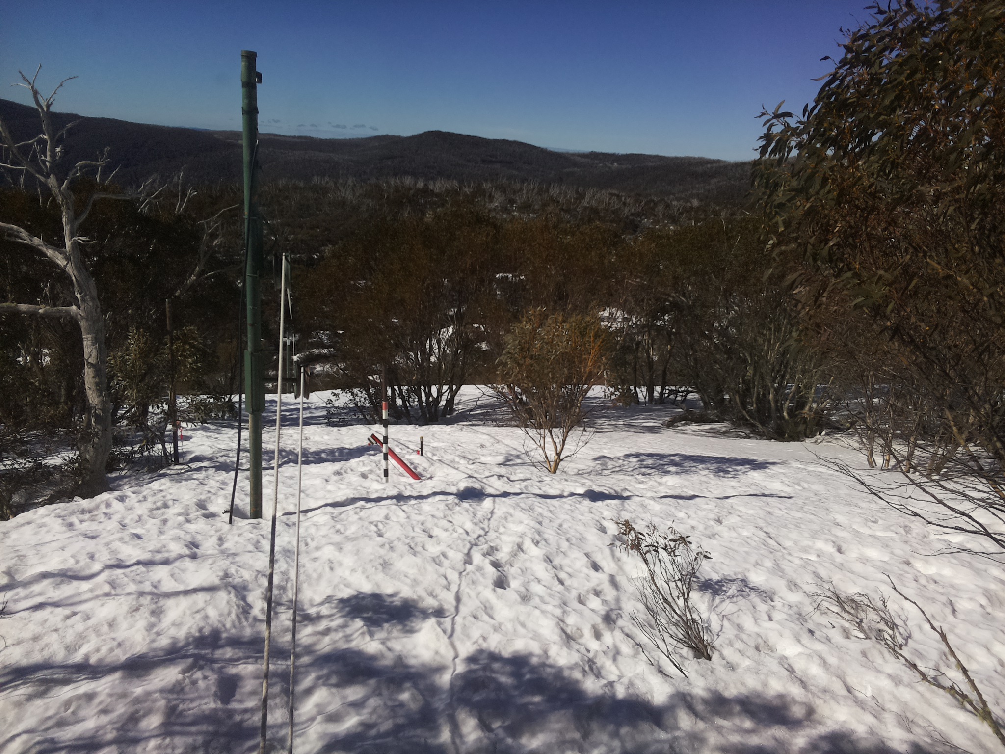 Bogong Web Cam 9:30am Friday 12th of September 2025