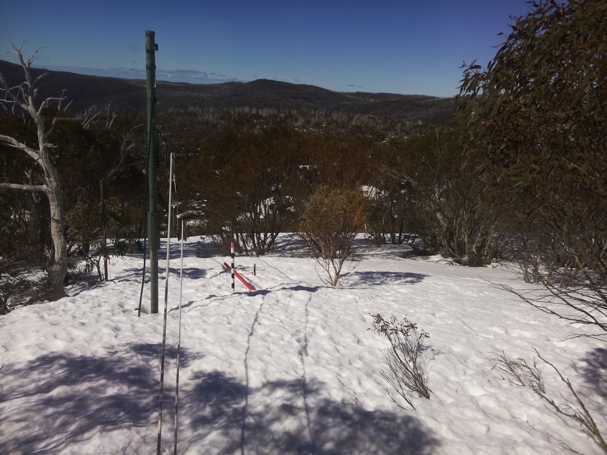 Bogong Web Cam 10:30am Friday 12th of September 2025