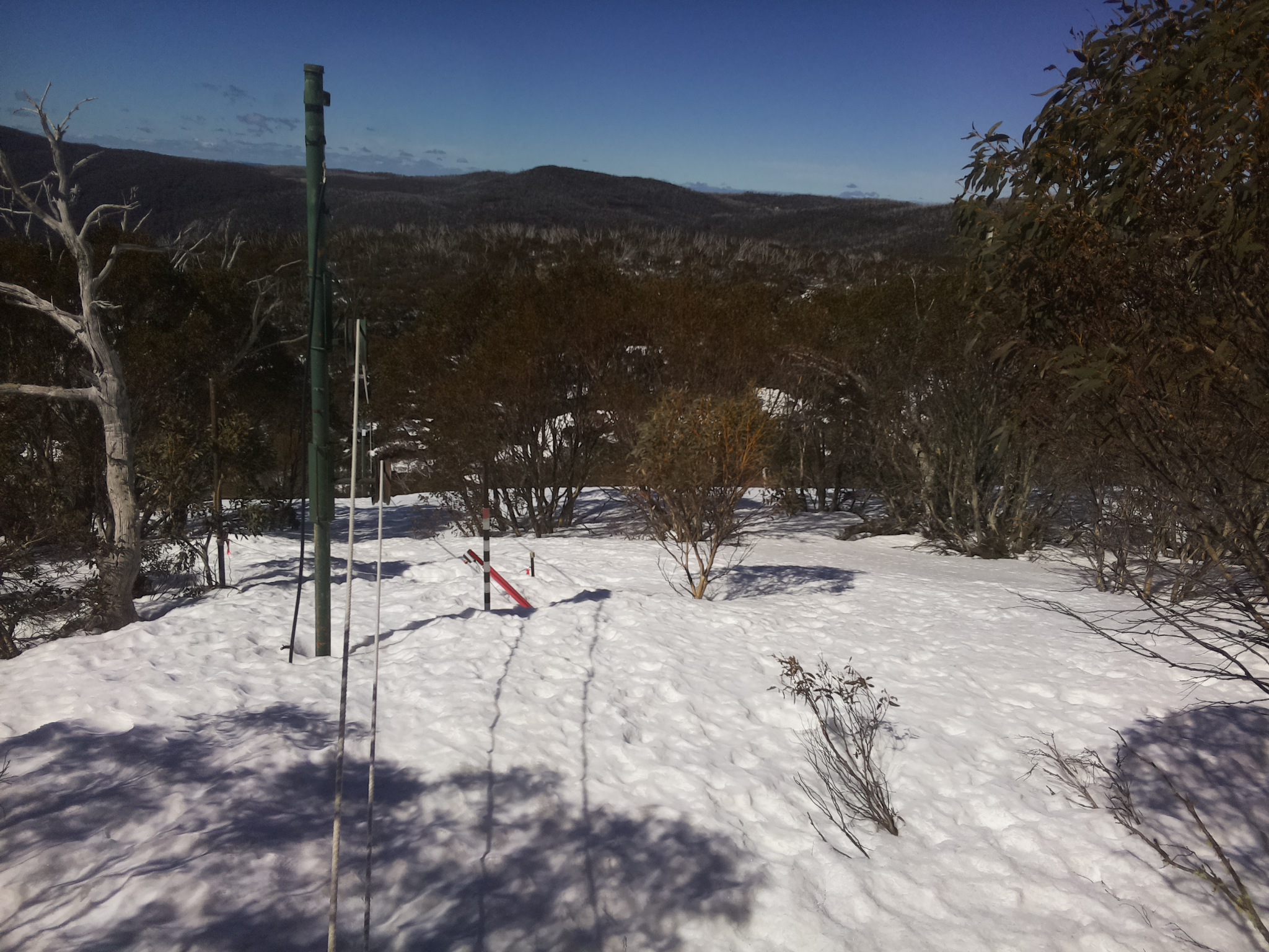 Bogong Web Cam 11:00am Friday 12th of September 2025