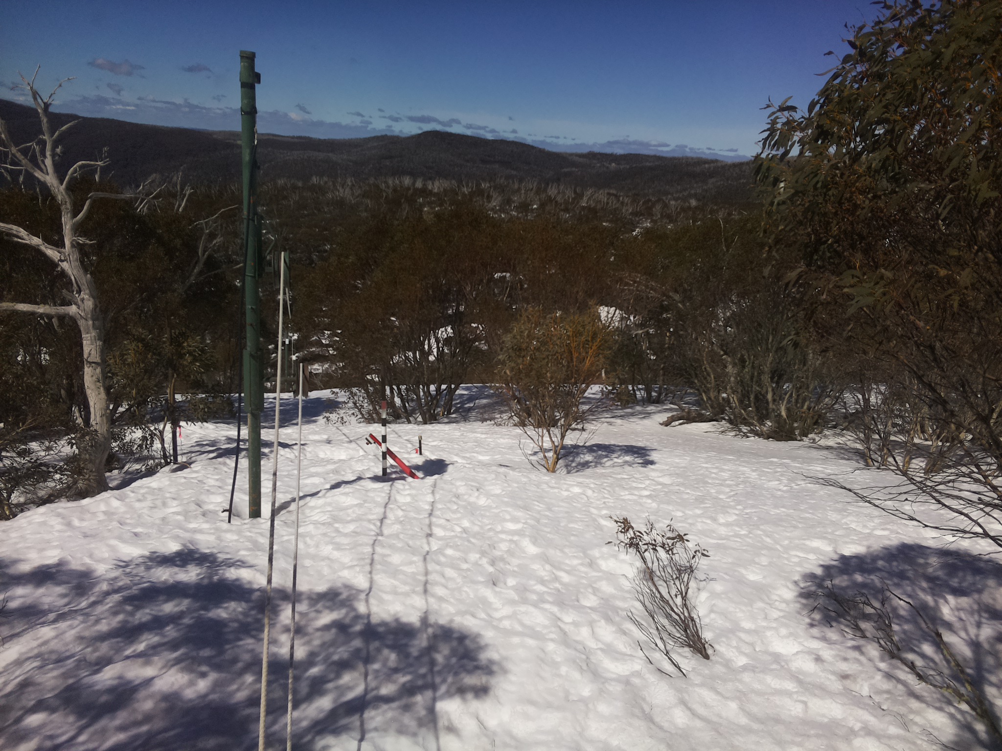 Bogong Web Cam 11:30am Friday 12th of September 2025