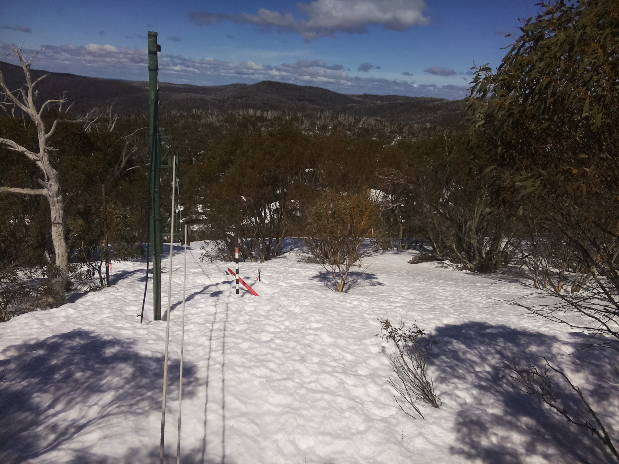 Bogong Web Cam 12:30pm Friday 12th of September 2025