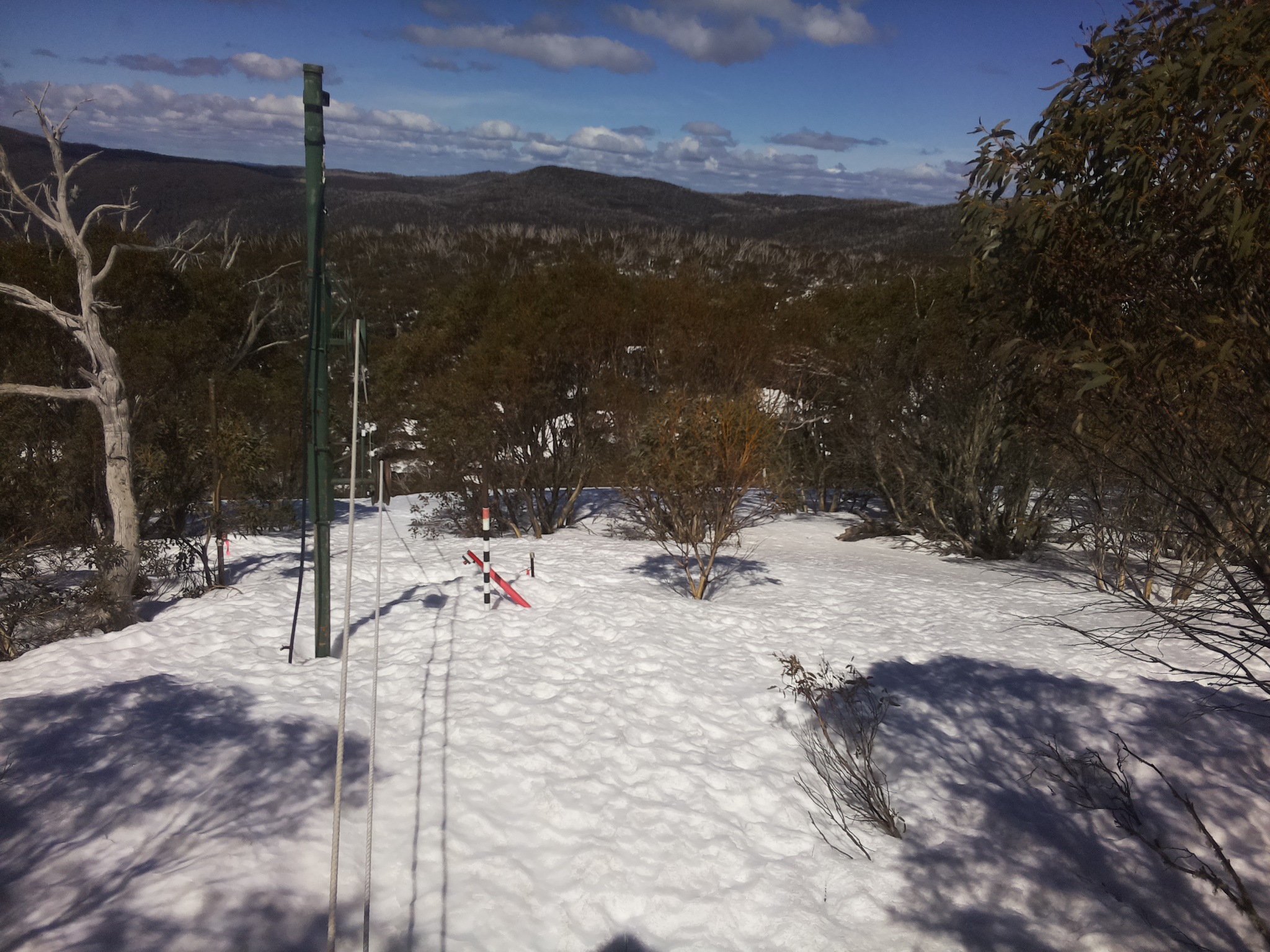Bogong Web Cam 12:40pm Friday 12th of September 2025