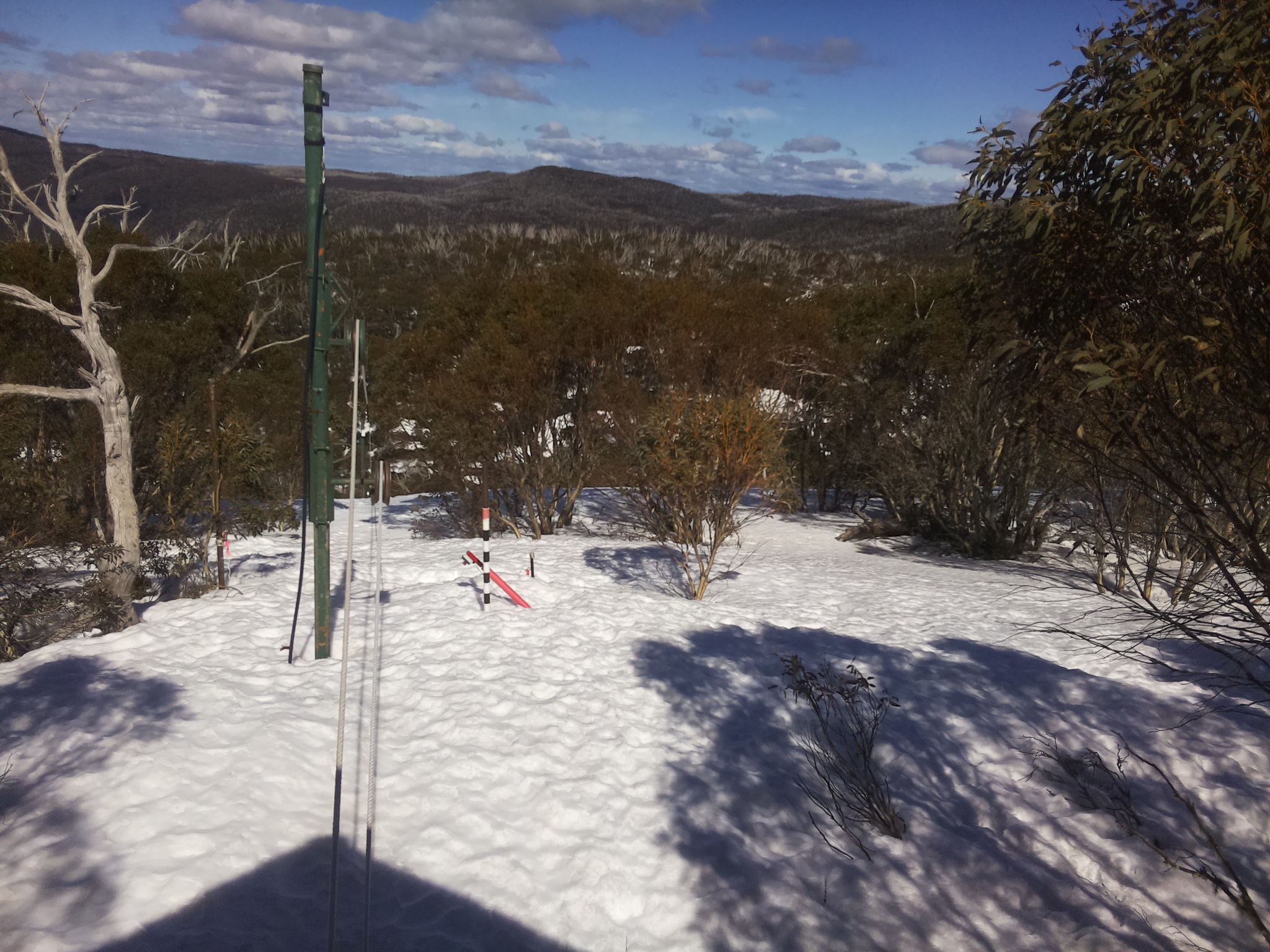 Bogong Web Cam 1:40pm Friday 12th of September 2025