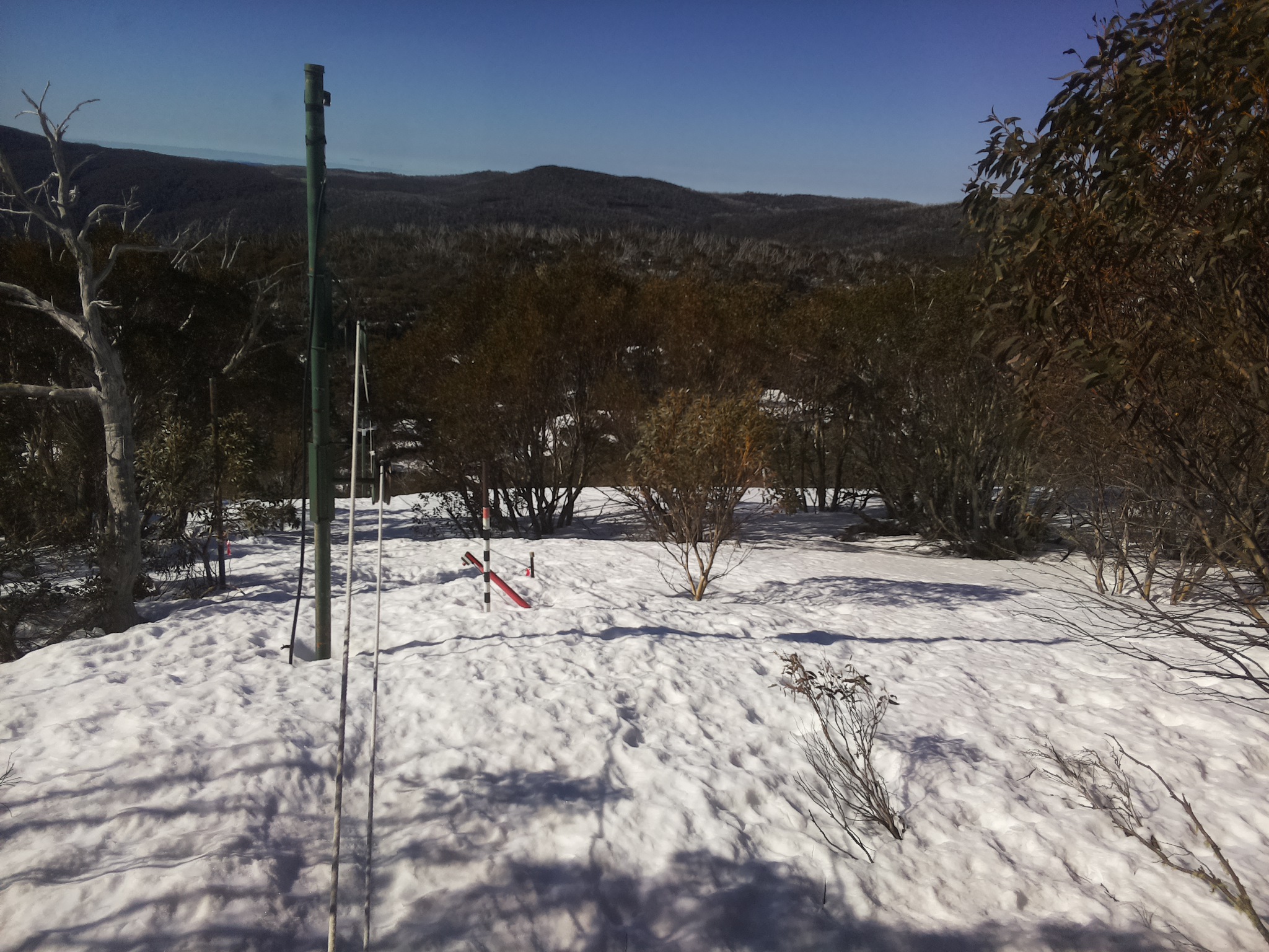Bogong Web Cam 9:10am Saturday 13th of September 2025