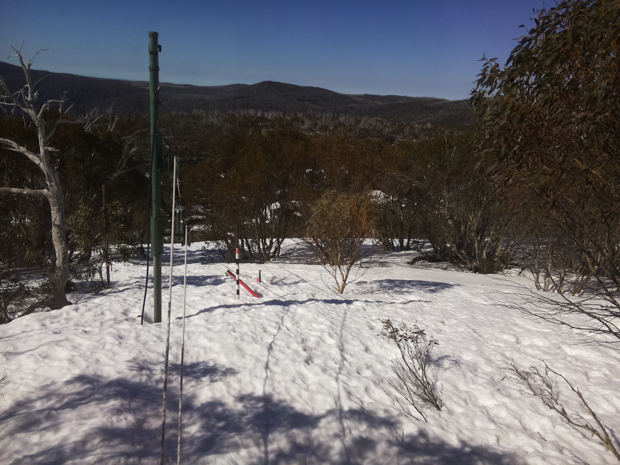 Bogong Web Cam 10:00am Saturday 13th of September 2025