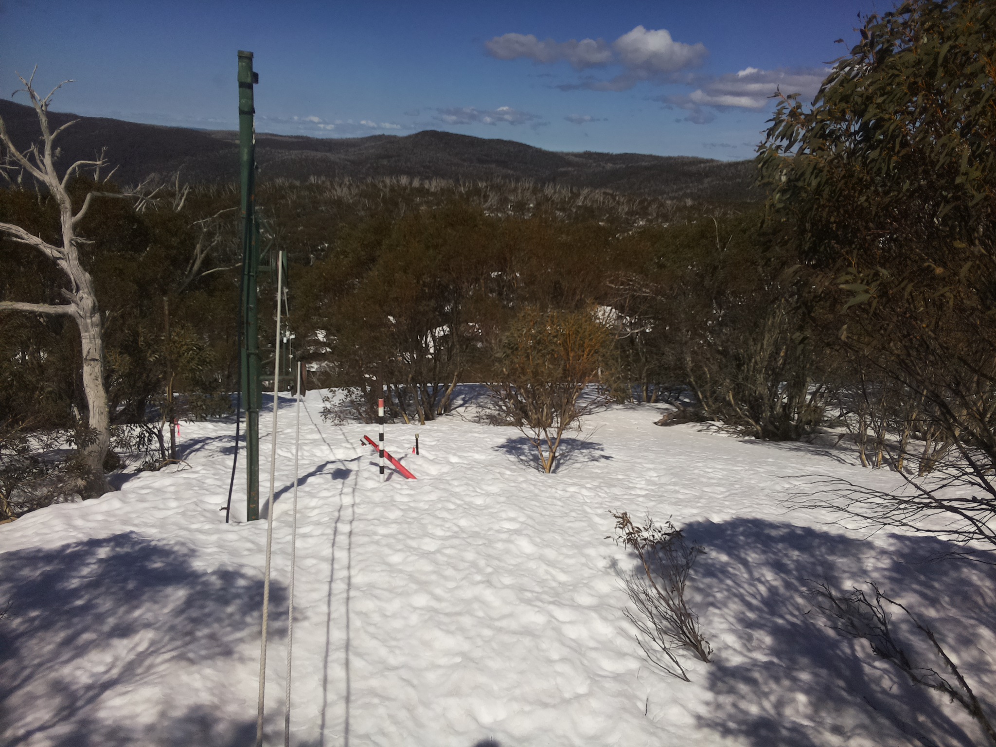 Bogong Web Cam 12:40pm Saturday 13th of September 2025