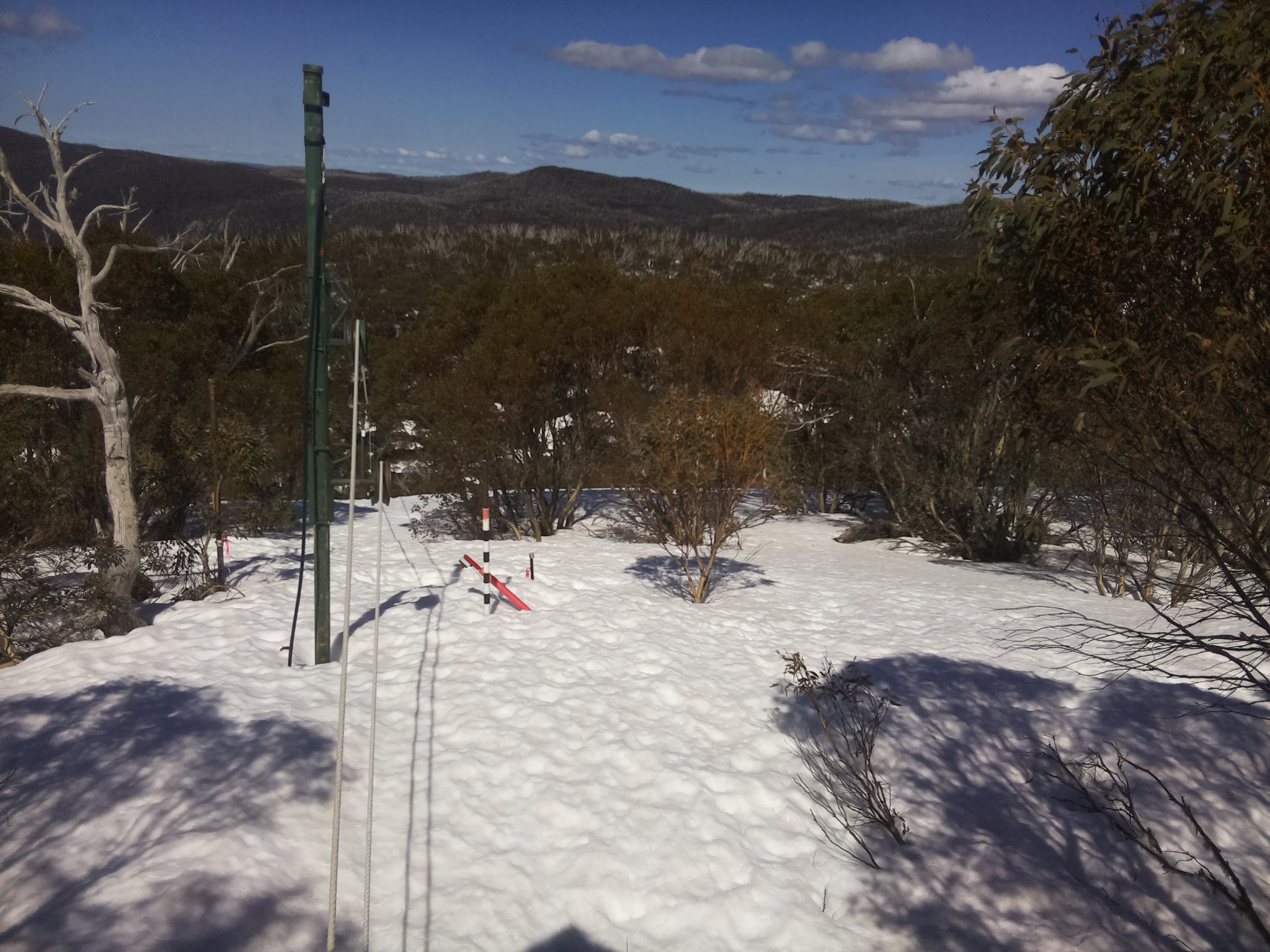Bogong Web Cam 12:50pm Saturday 13th of September 2025