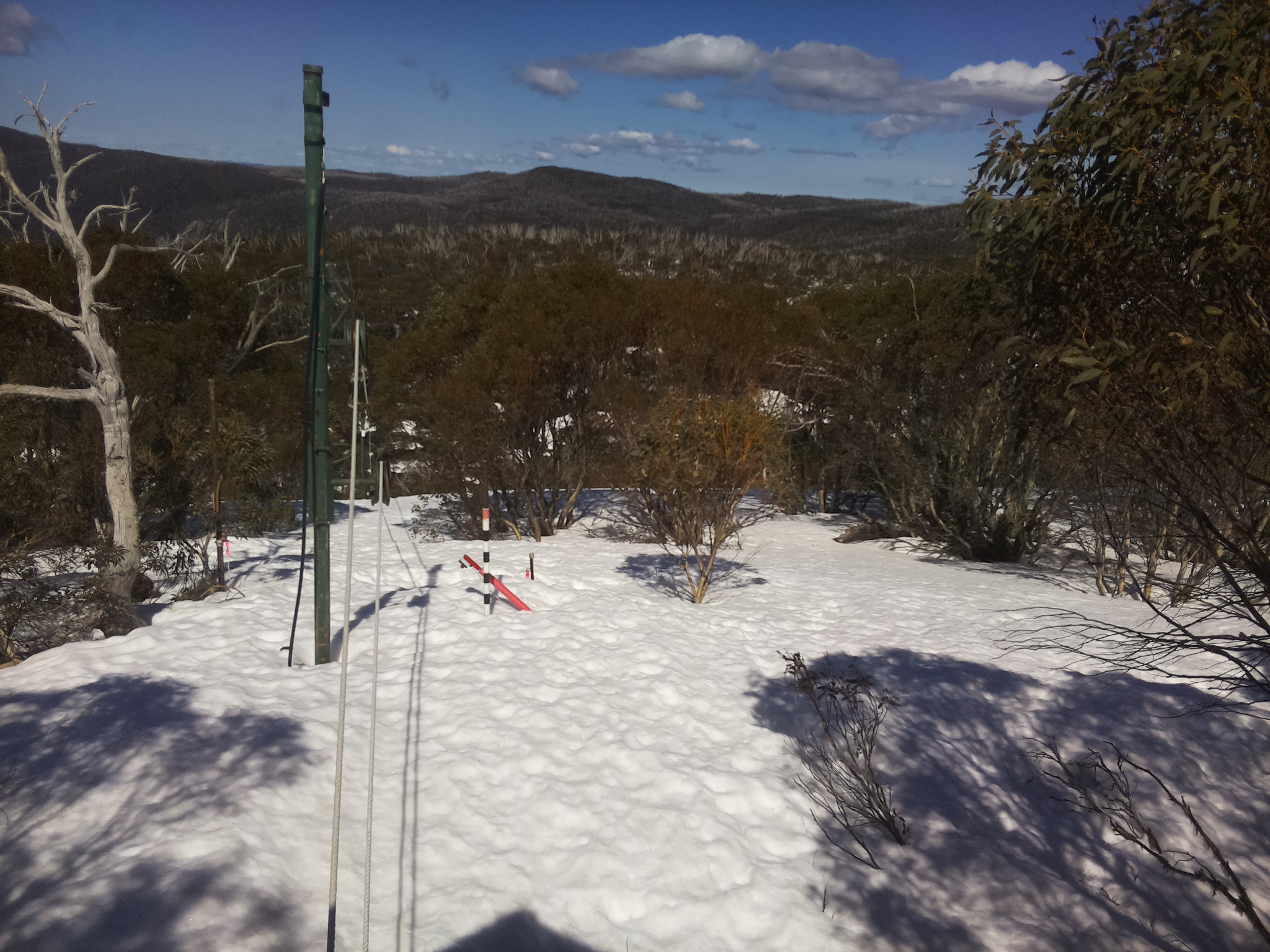 Bogong Web Cam 1:00pm Saturday 13th of September 2025