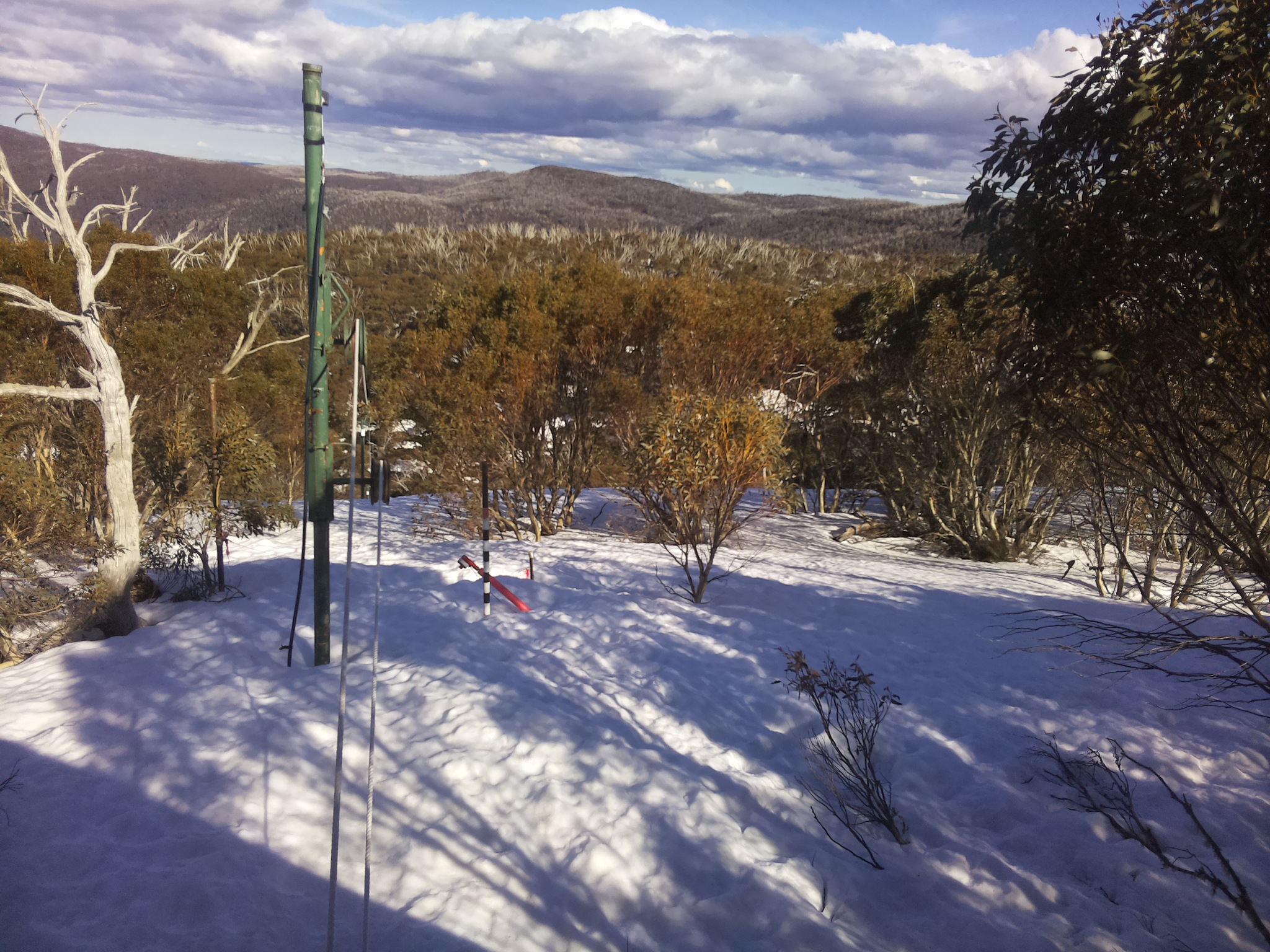 Bogong Web Cam 3:30pm Saturday 13th of September 2025