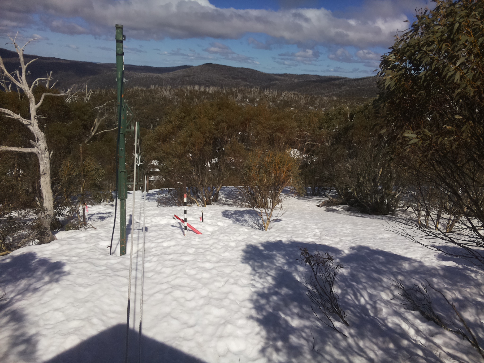 Bogong Web Cam 1:40pm Sunday 14th of September 2025