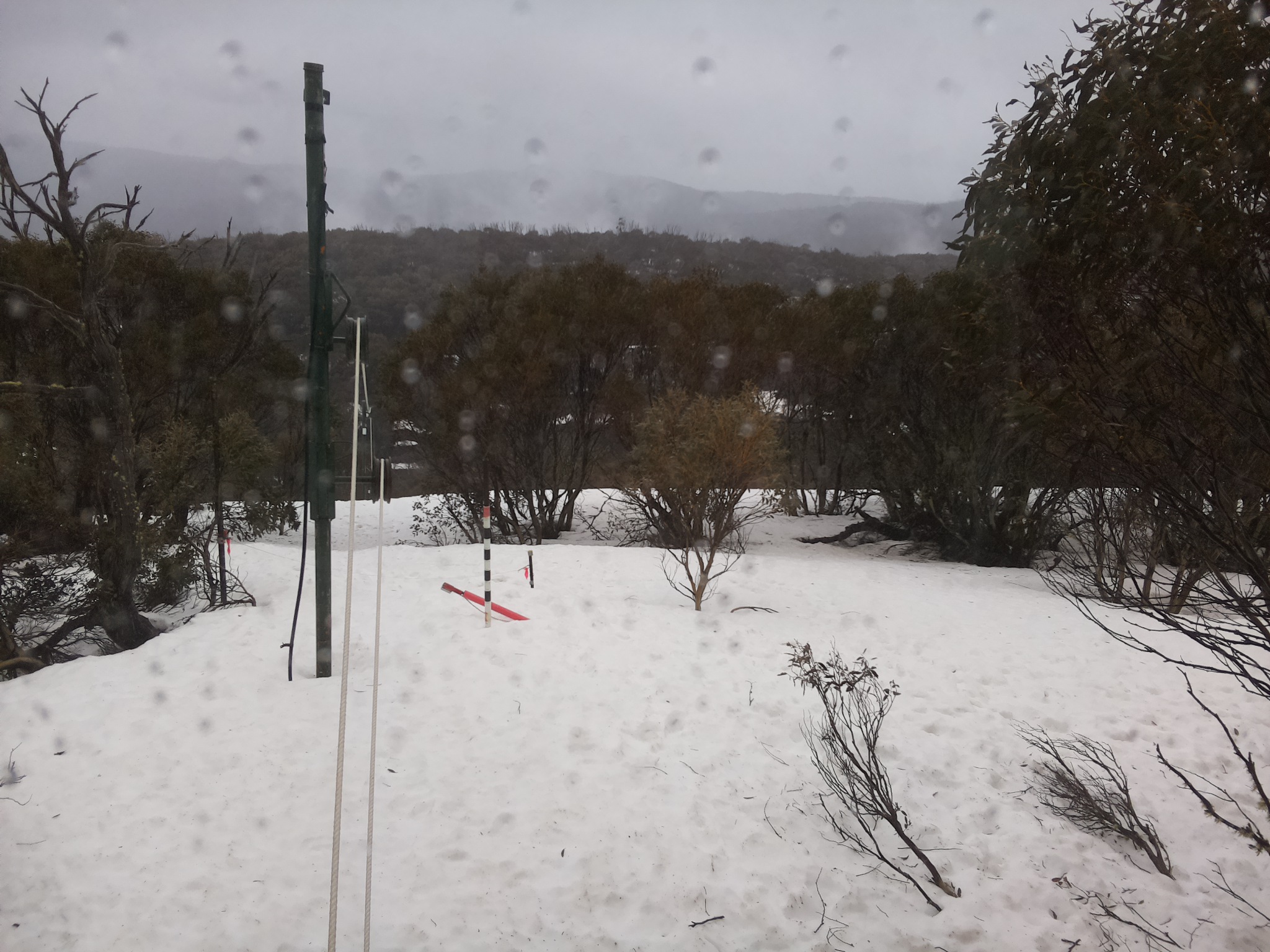 Bogong Web Cam 9:30am Tuesday 16th of September 2025
