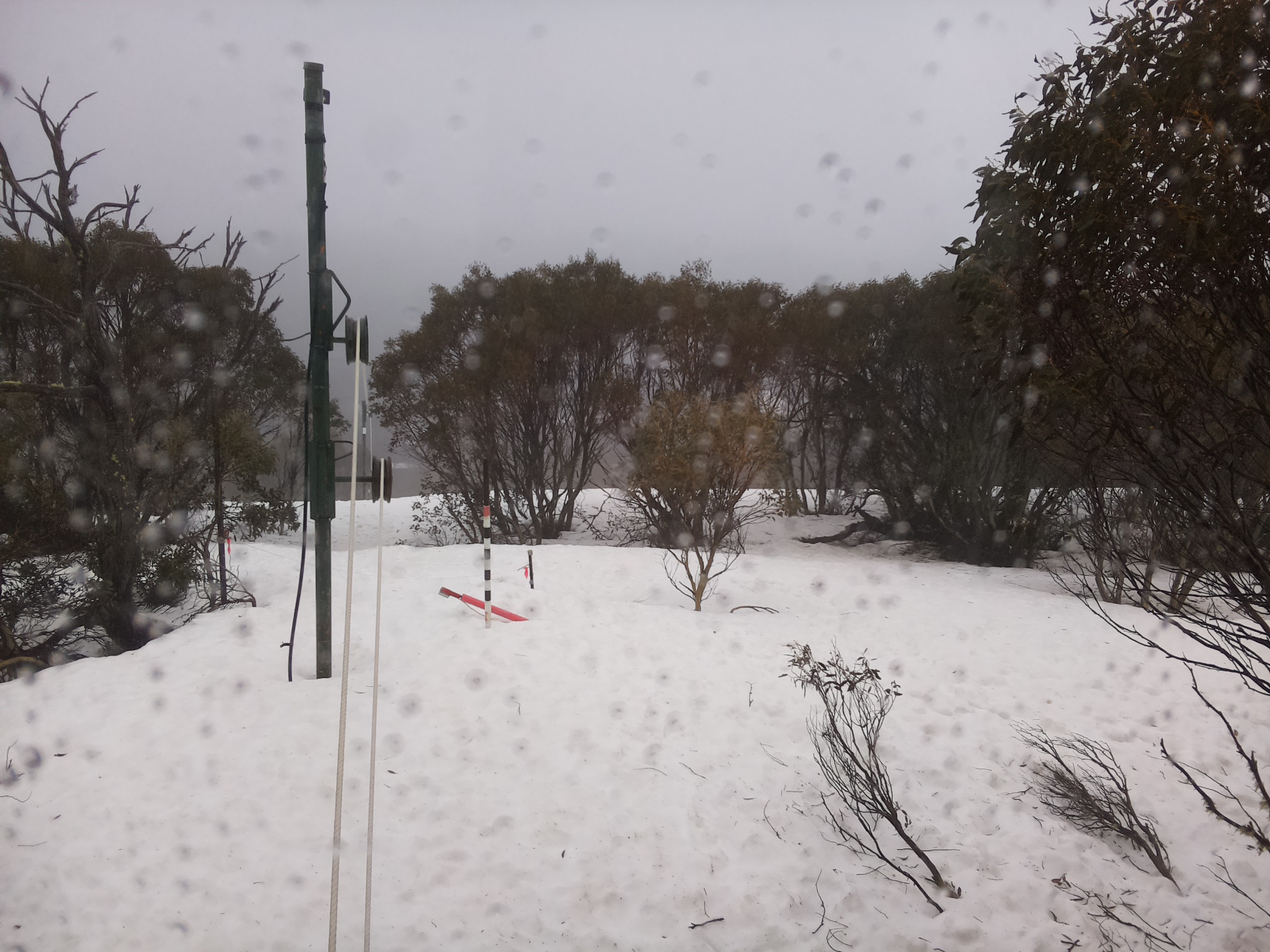 Bogong Web Cam 2:10pm Tuesday 16th of September 2025
