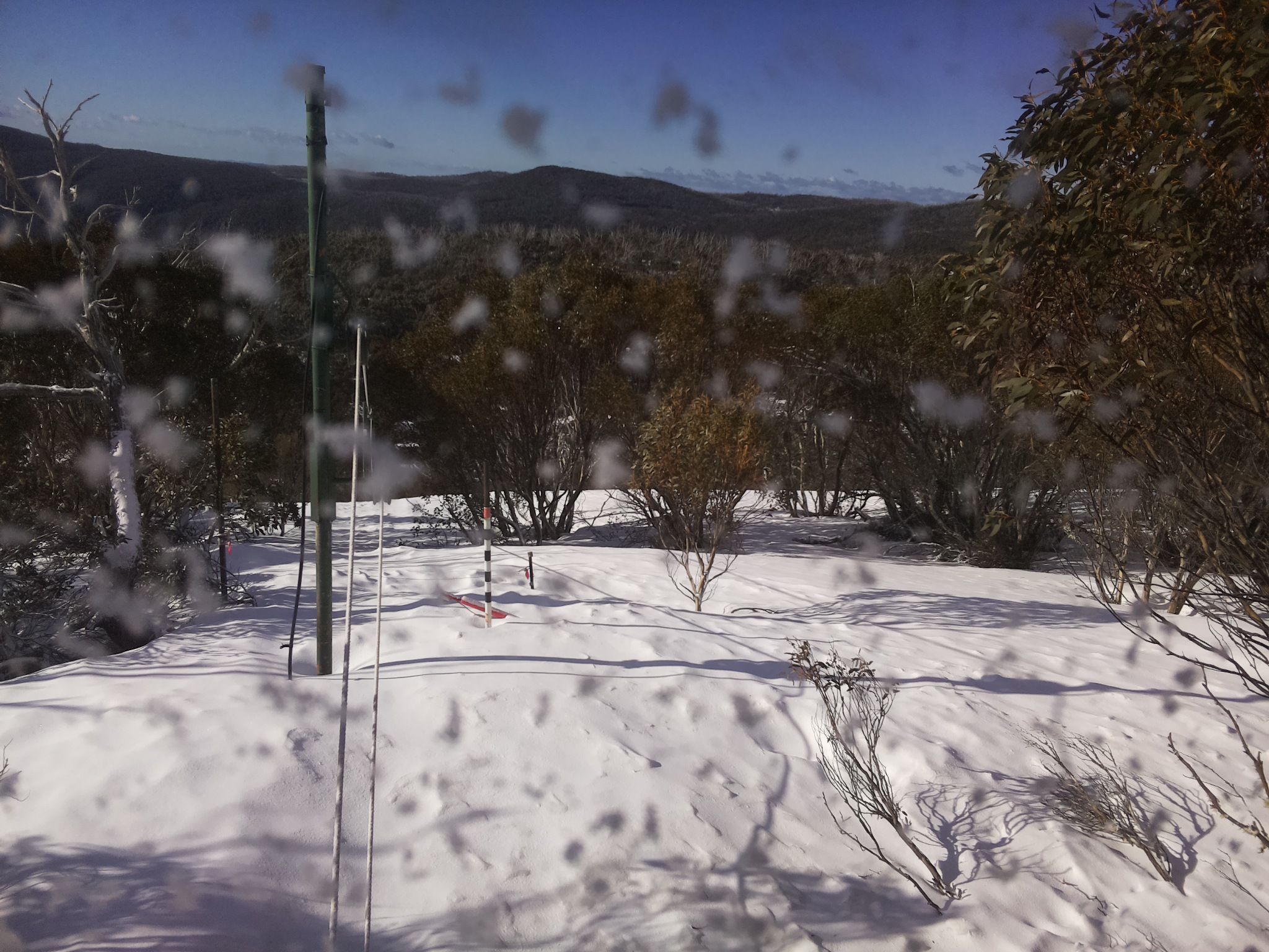 Bogong Web Cam 8:20am Wednesday 17th of September 2025