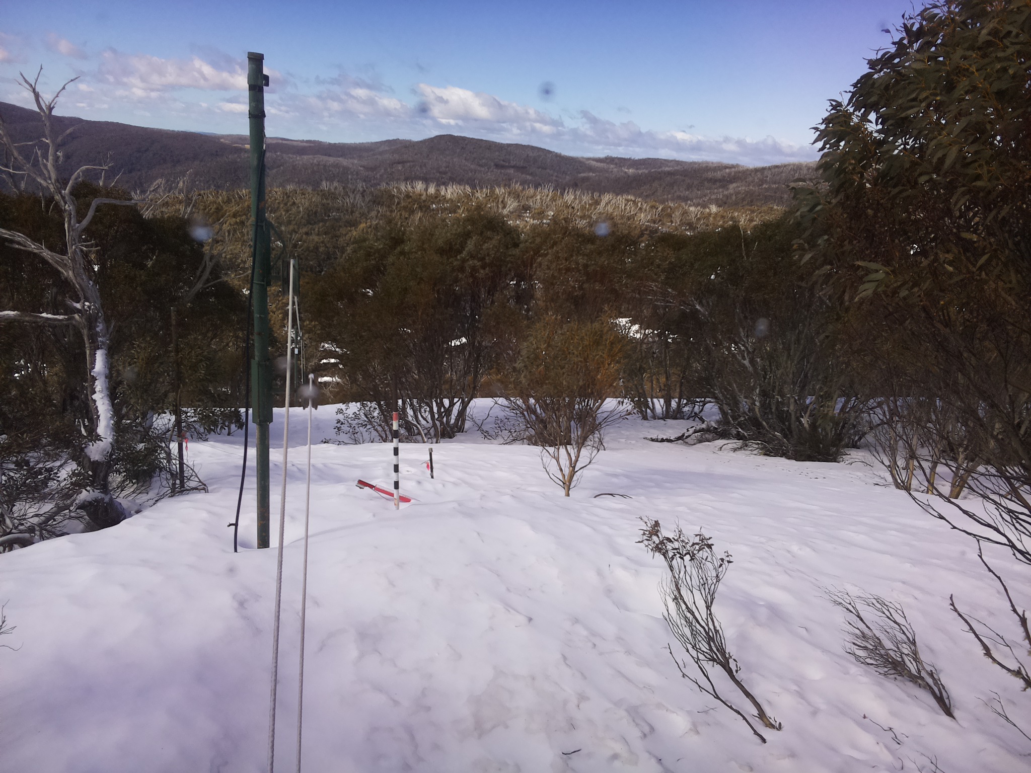 Bogong Web Cam 10:00am Wednesday 17th of September 2025