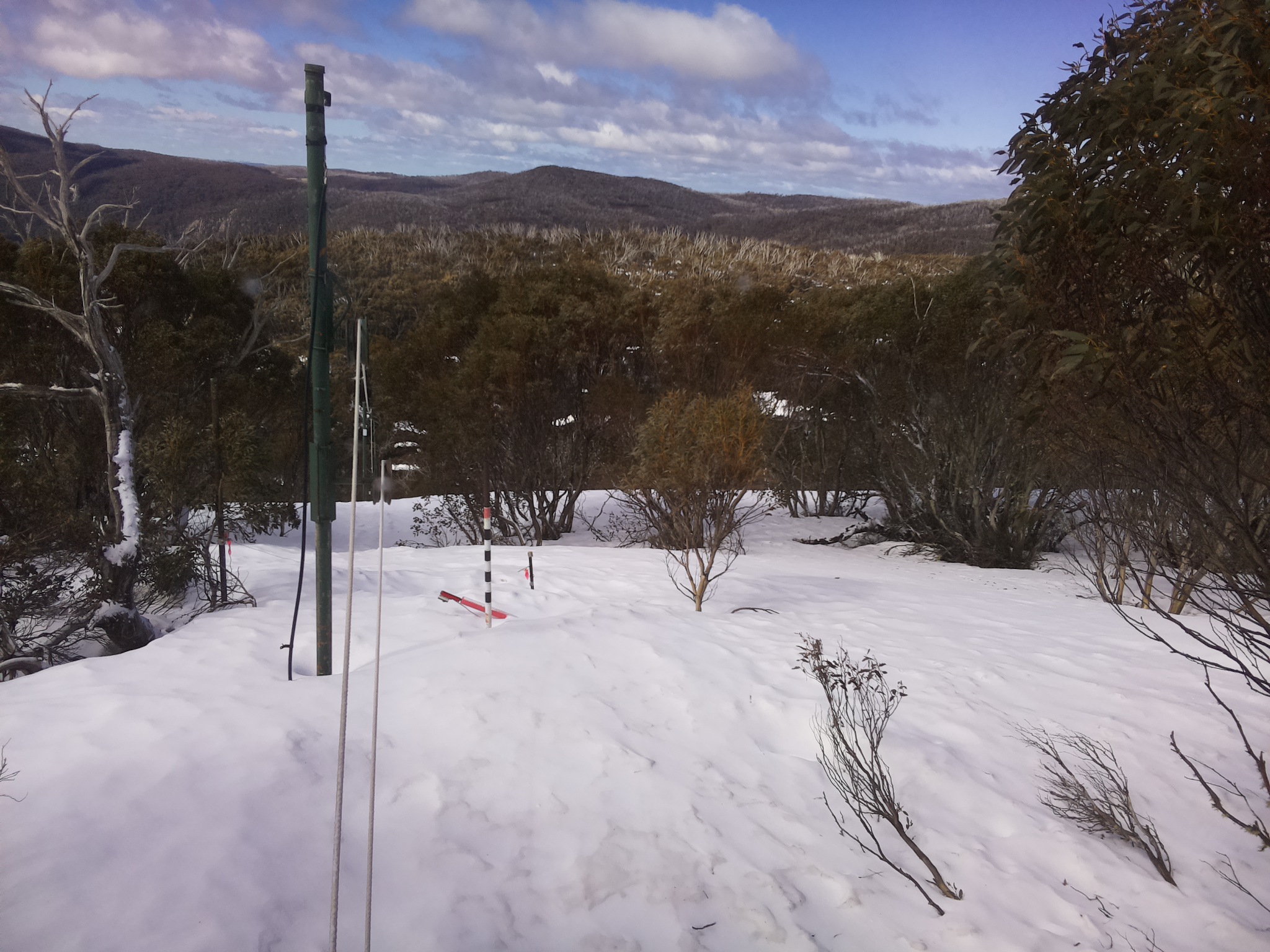Bogong Web Cam 10:30am Wednesday 17th of September 2025