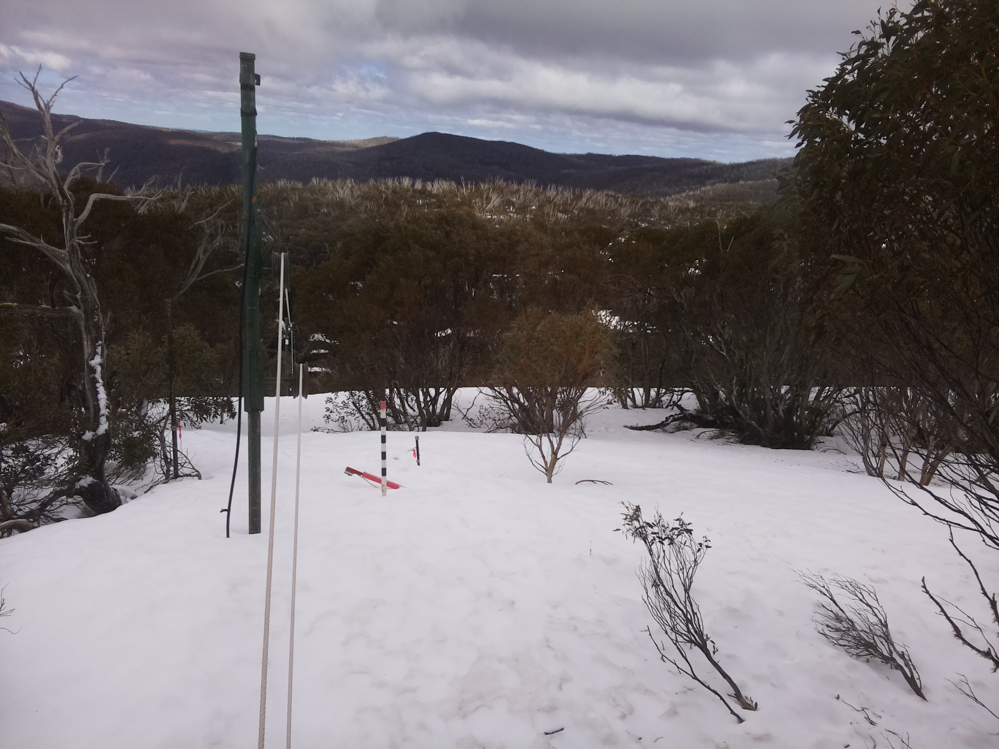 Bogong Web Cam 12:10pm Wednesday 17th of September 2025