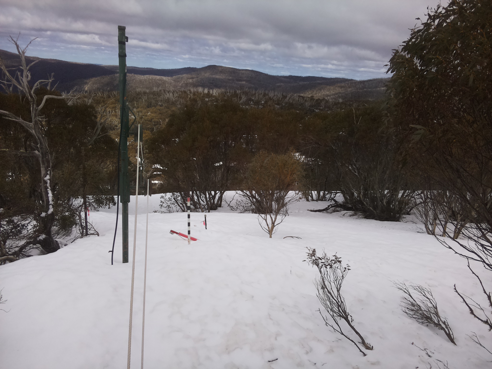Bogong Web Cam 12:20pm Wednesday 17th of September 2025