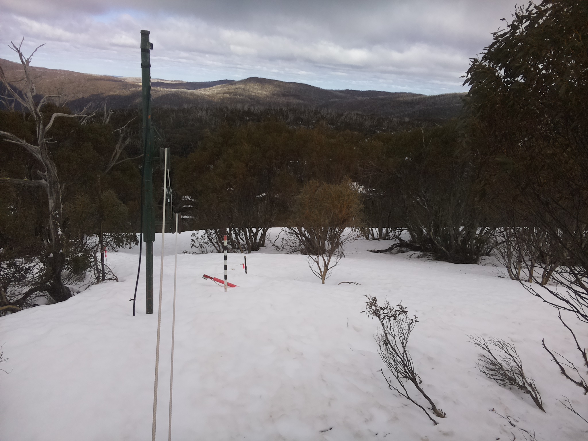 Bogong Web Cam 1:50pm Wednesday 17th of September 2025