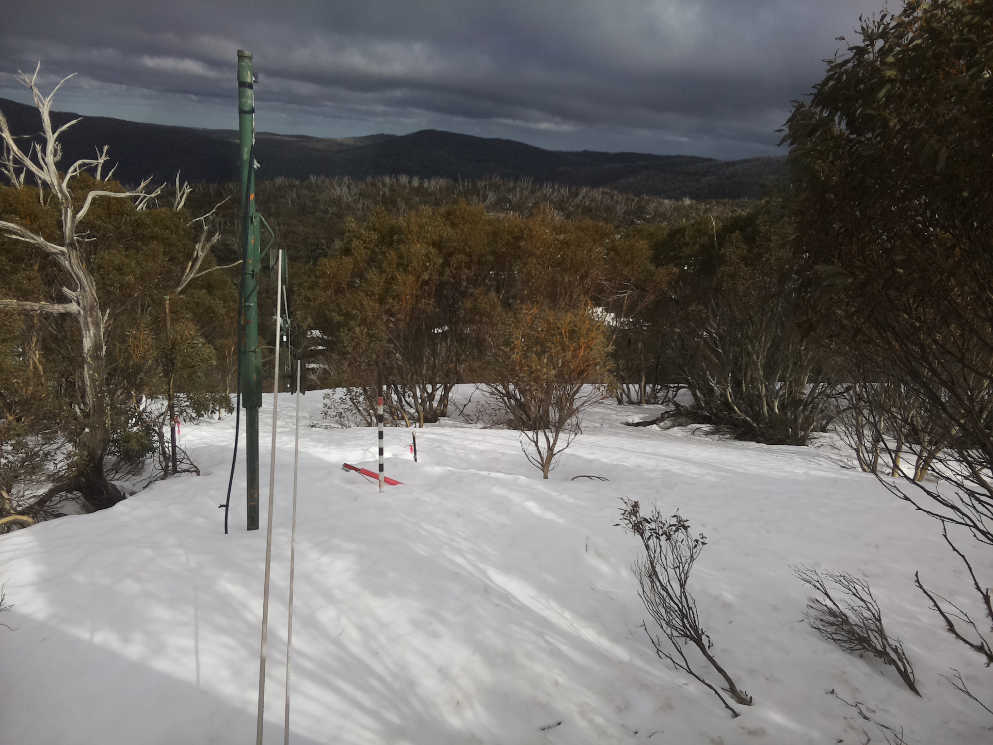 Bogong Web Cam 3:30pm Wednesday 17th of September 2025