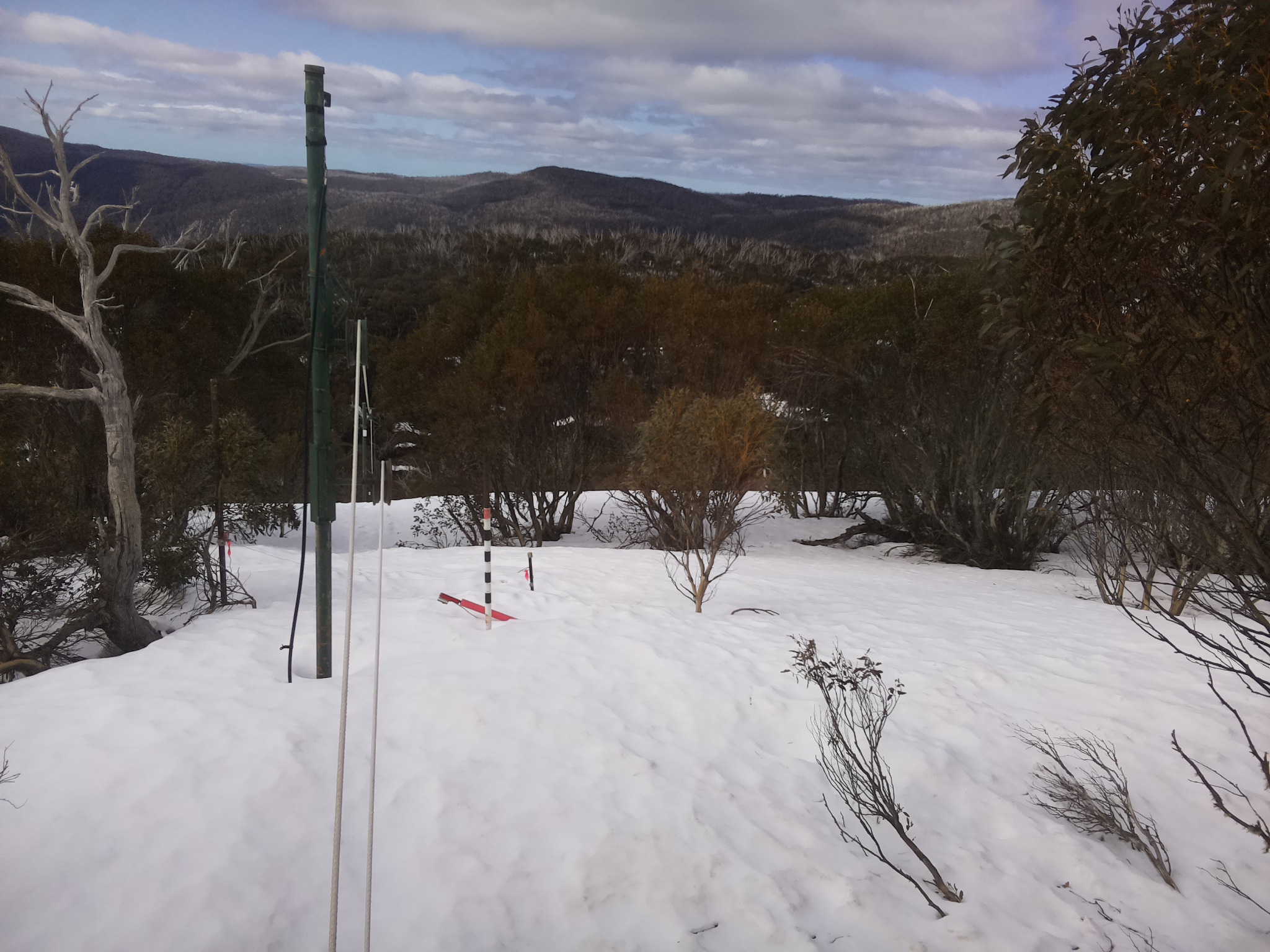 Bogong Web Cam 9:30am Thursday 18th of September 2025