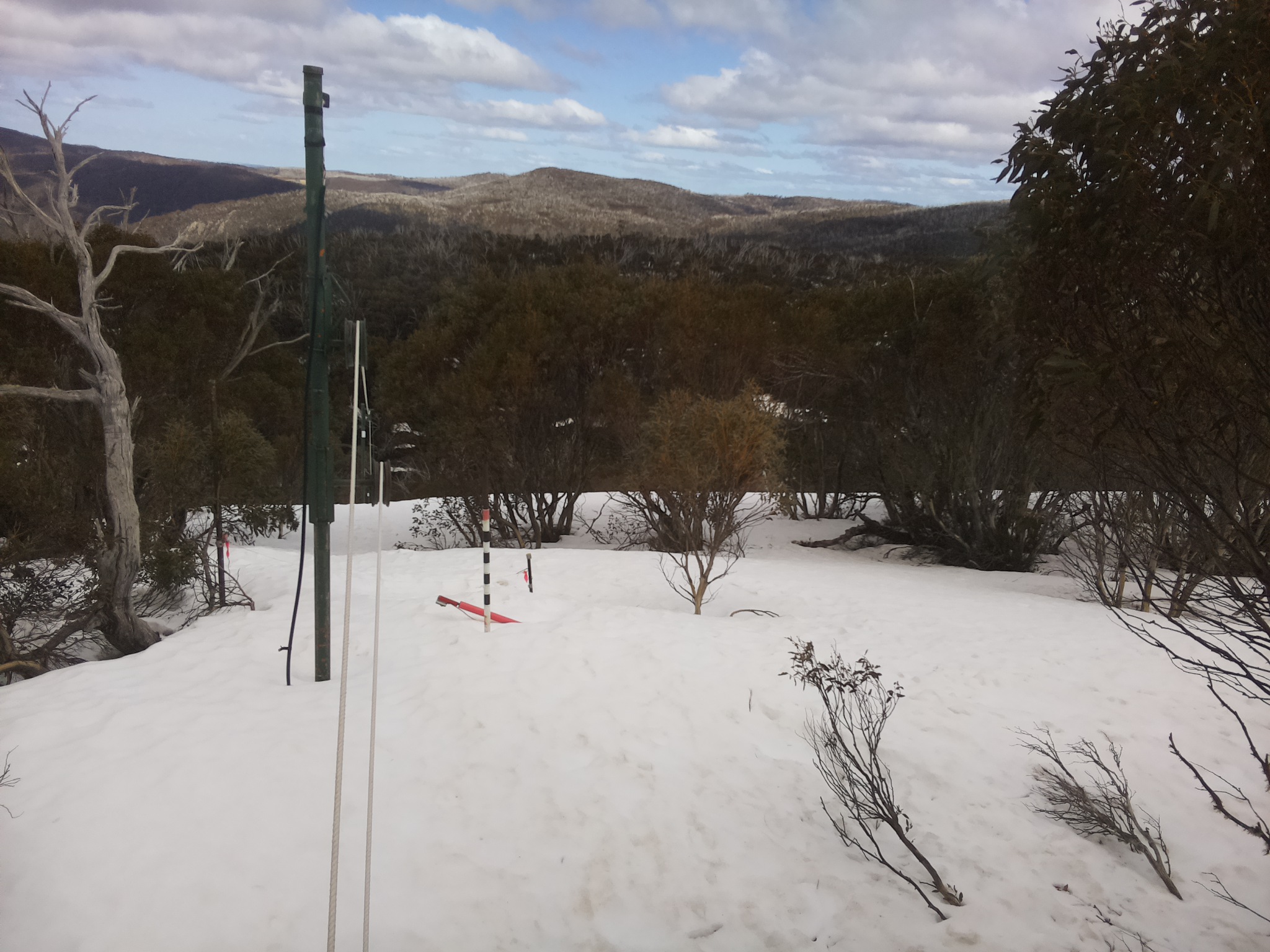 Bogong Web Cam 1:50pm Thursday 18th of September 2025