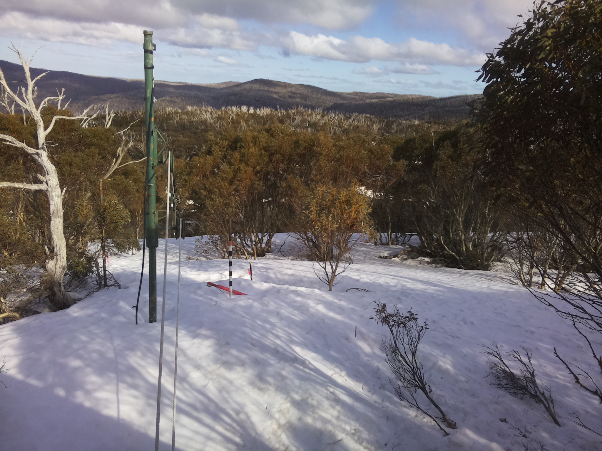 Bogong Web Cam 3:30pm Thursday 18th of September 2025