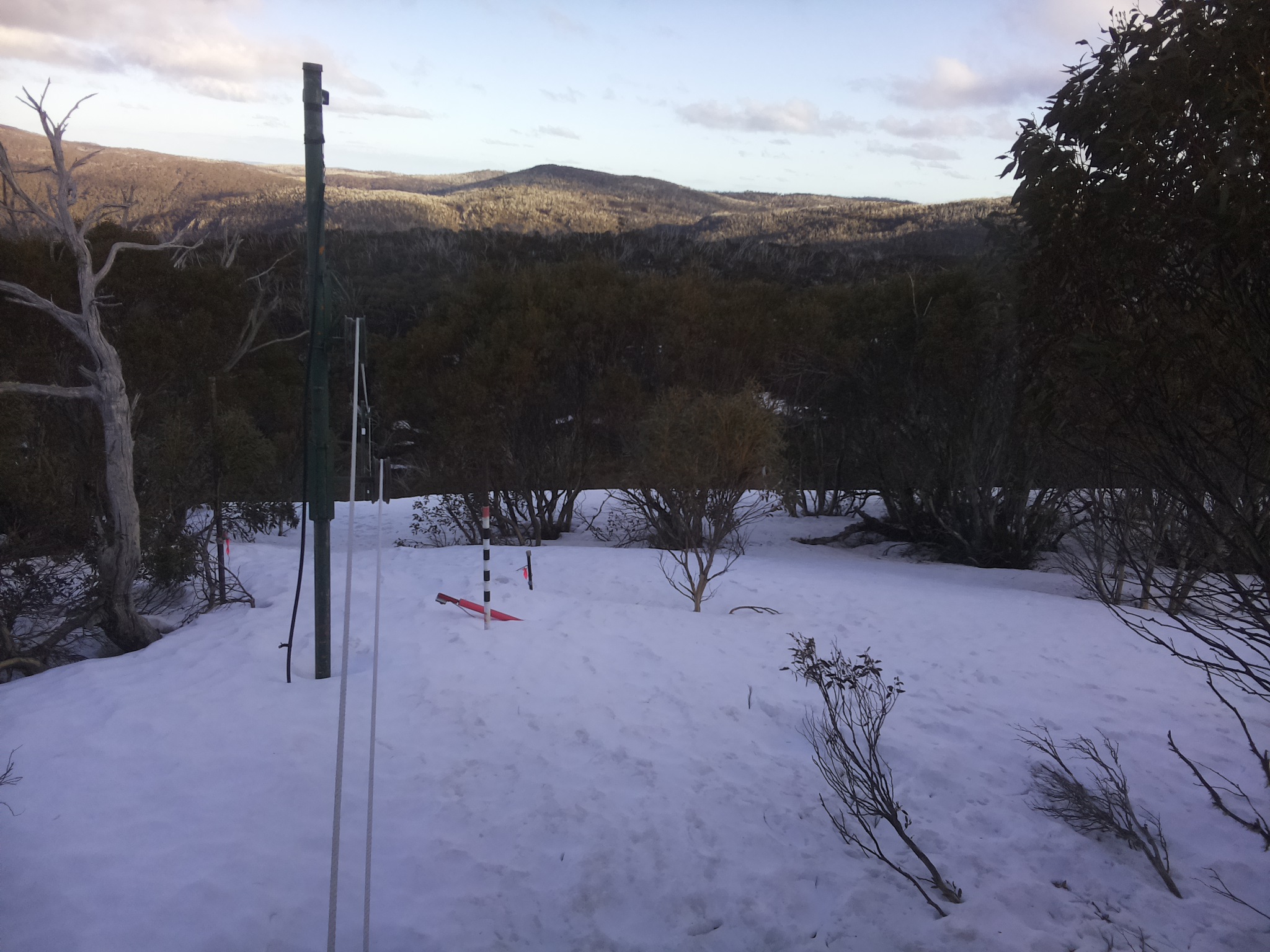 Bogong Web Cam 4:50pm Thursday 18th of September 2025