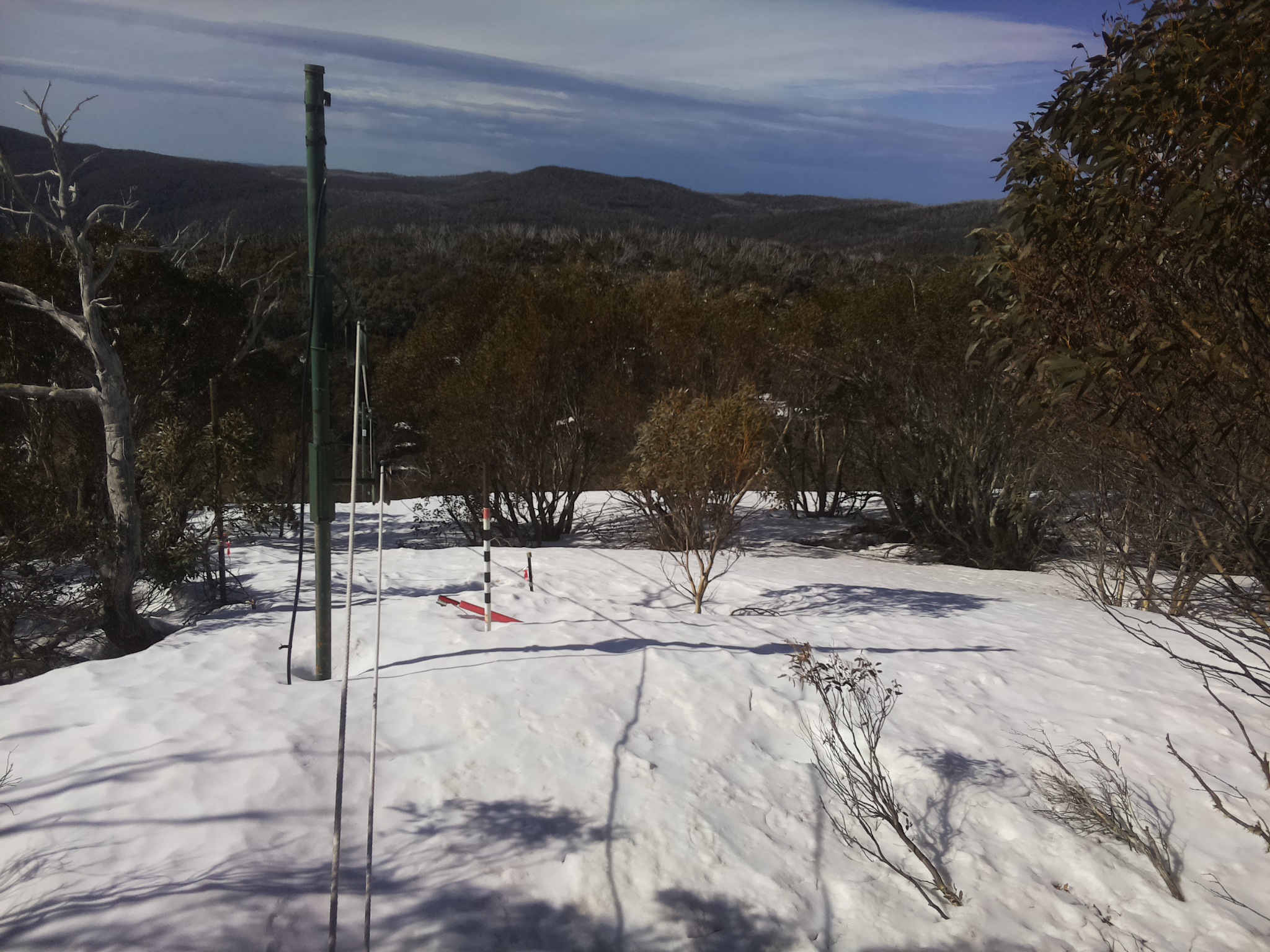 Bogong Web Cam 9:20am Friday 19th of September 2025