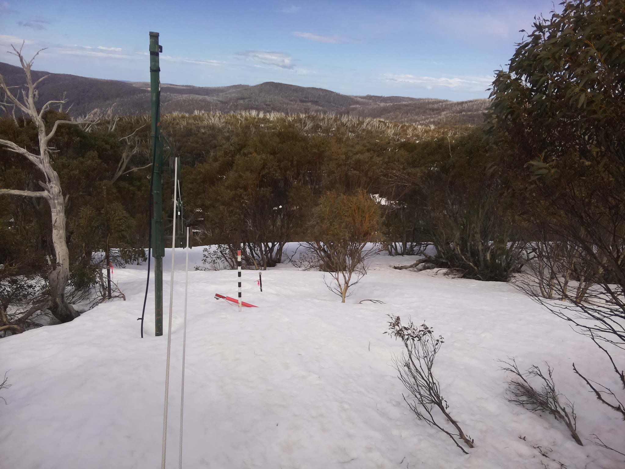 Bogong Web Cam 11:30am Friday 19th of September 2025